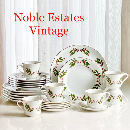 Vintage Kashima Christmas Holly Dishes - Service for Six (24 pieces total)