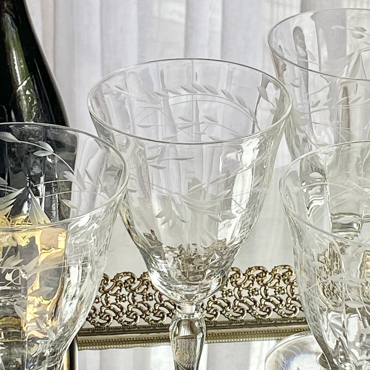 Vintage Etched Optic Panel Glasses - Set of 8 (Set #852C)