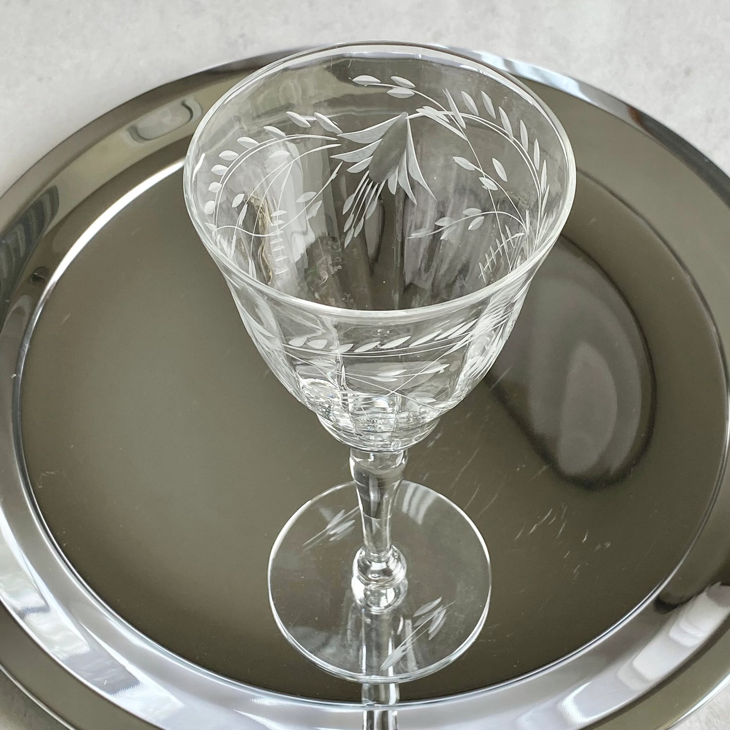 Vintage Etched Optic Panel Glasses - Set of 8 (Set #852C)