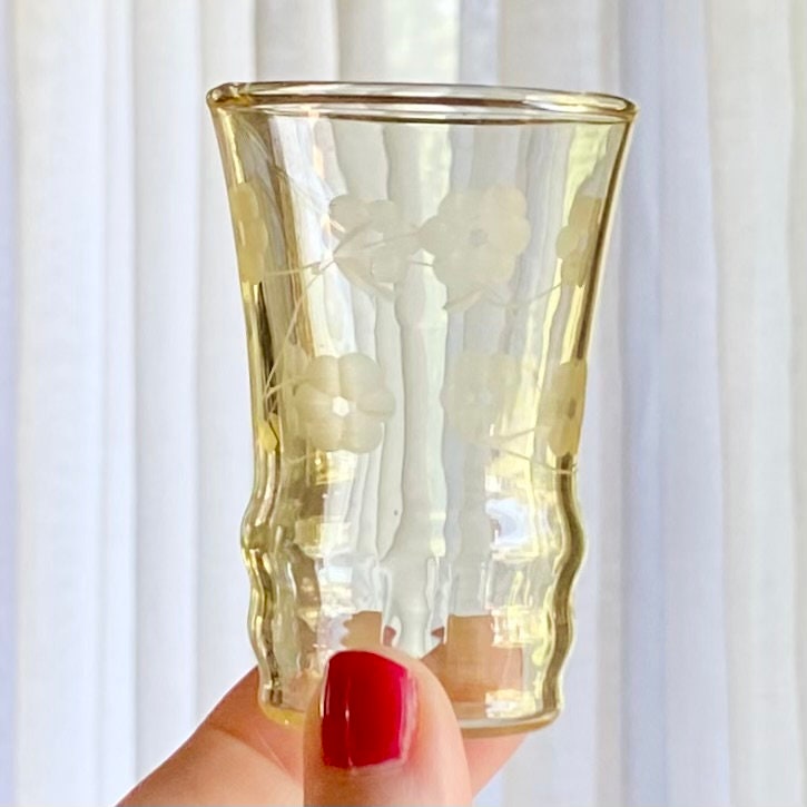 Vintage Yellow Etched Glasses - Set of 8