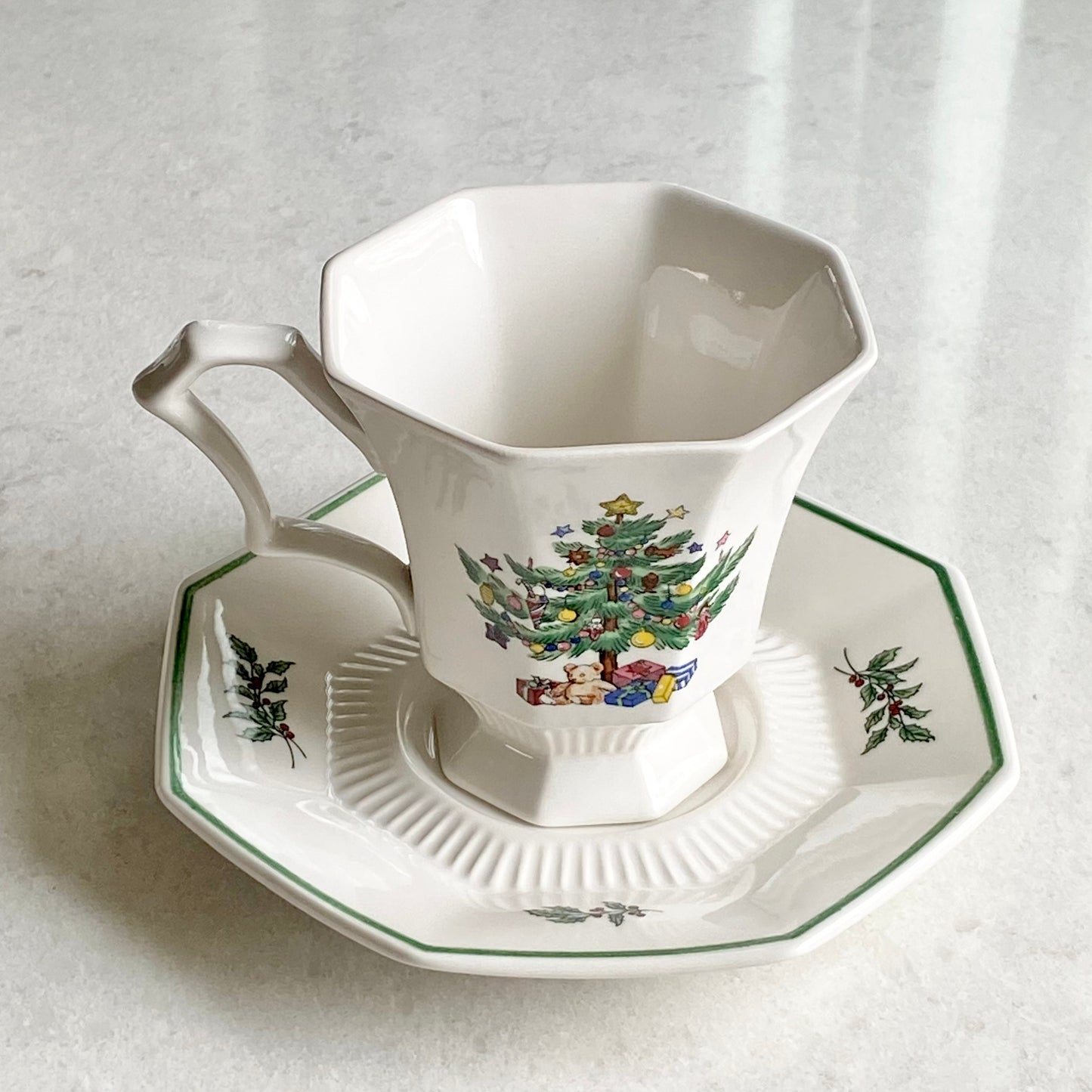 Vintage Nikko Classic Collection Christmas Cups and Saucers - 6 sets, 12 pieces total