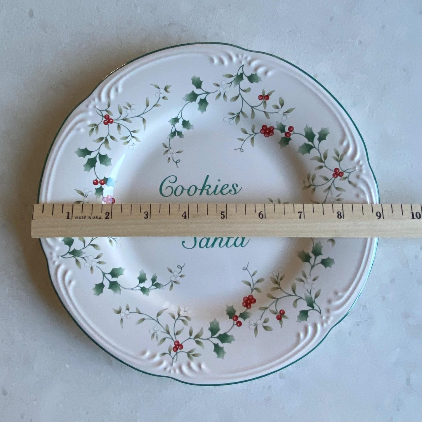 Vintage Pfaltzgraff Winterberry Milk and Cookies for Santa Set - 2 pieces