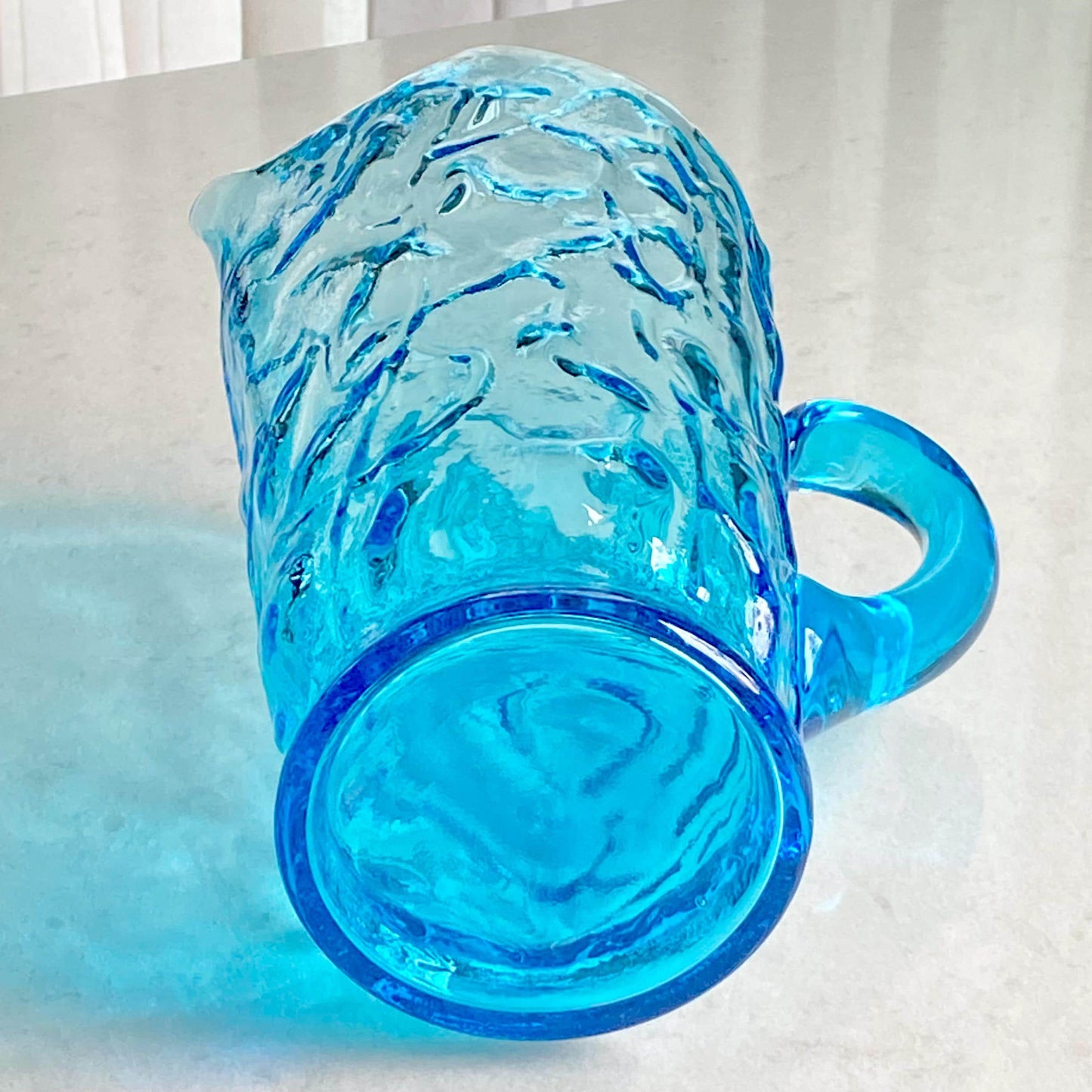 Vintage Seneca Driftwood Cornflower Blue 65 Ounce Crinkle Pitcher