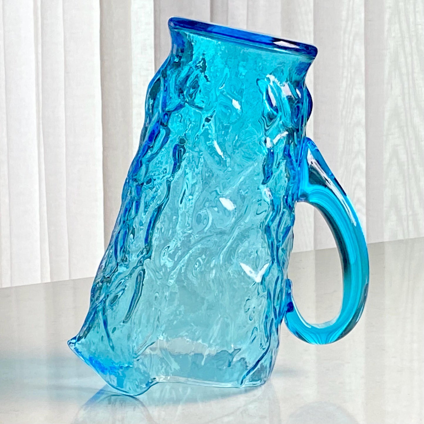 Vintage Seneca Driftwood Cornflower Blue 65 Ounce Crinkle Pitcher