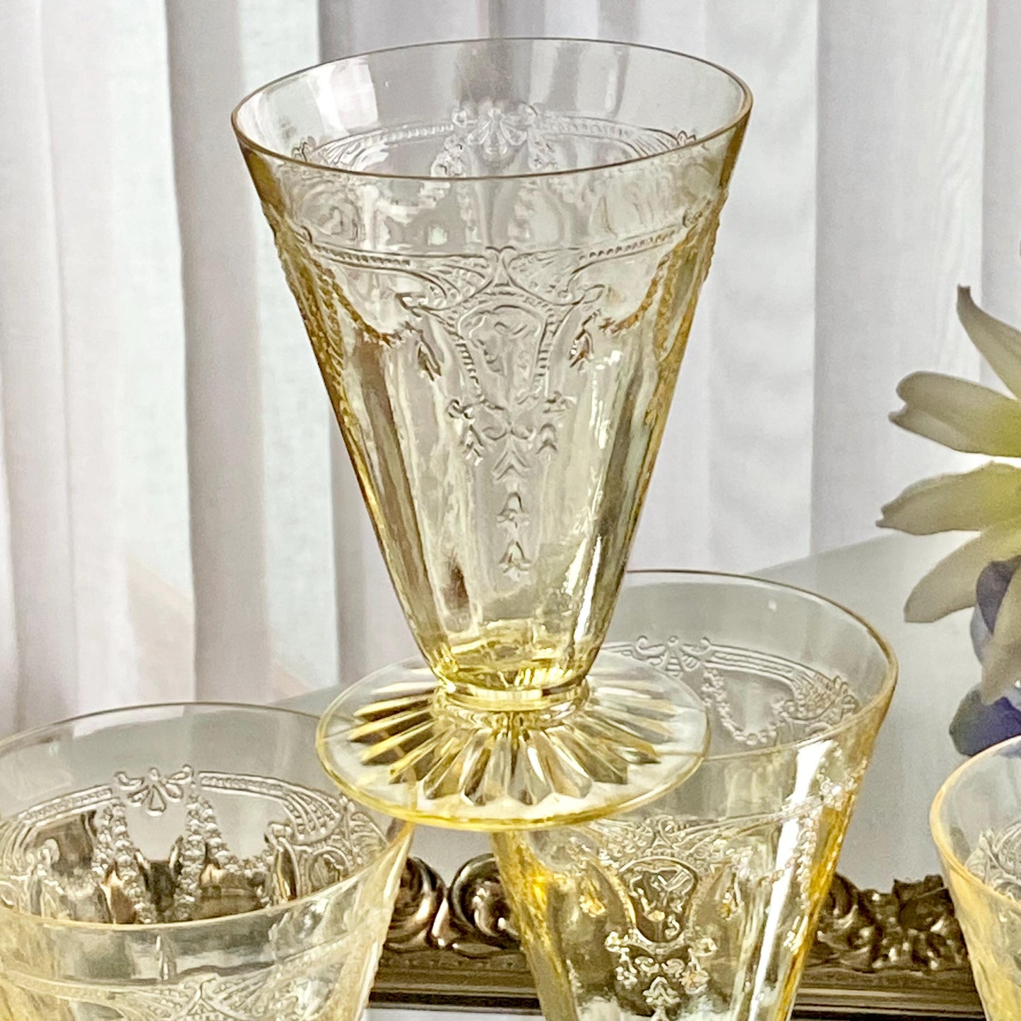 Vintage Anchor Hocking Cameo Dancing Ballerina Yellow Footed Glasses (circa 1930 - 1934) Set of 4