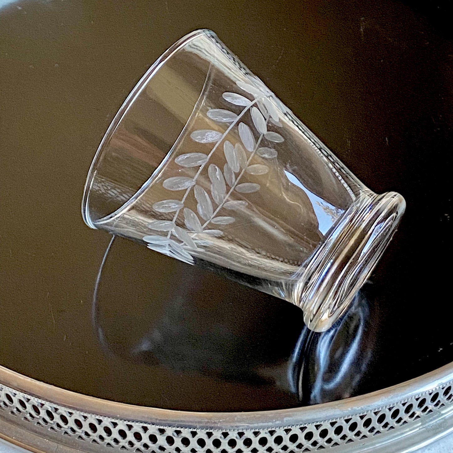 Vintage Anchor Hocking Gray Cut Laurel 4 Ounce Tumbler Glasses - Set of 4