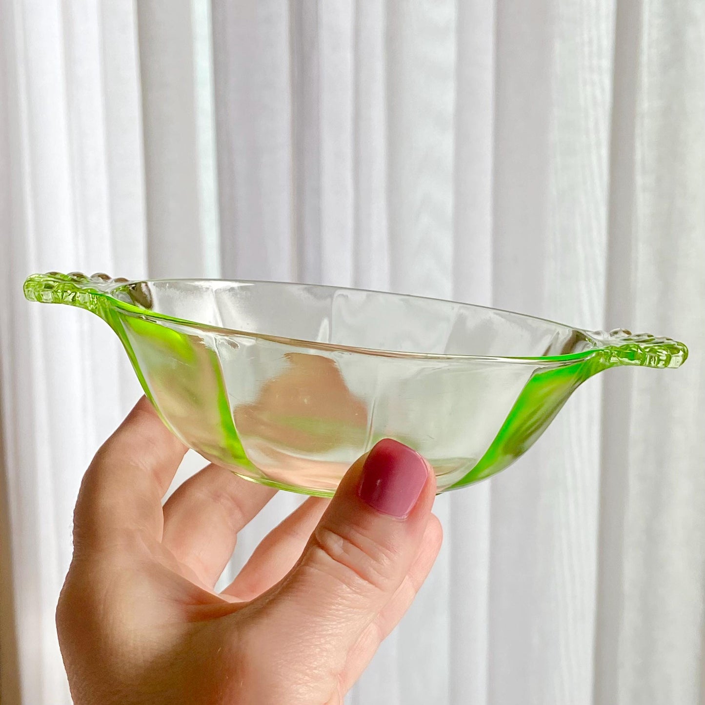 Vintage Anchor Hocking Green Uranium Glass Handled Bowls - Set of 4