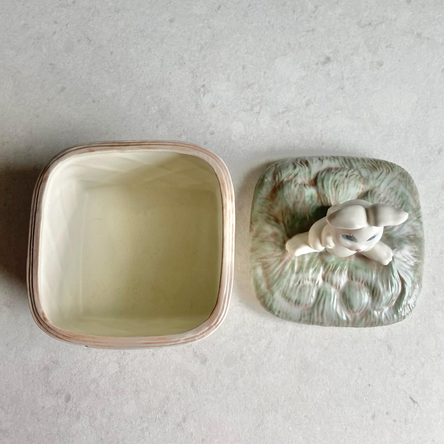 Vintage Hand Painted Bunny Rabbit on a Basket Box with Lid