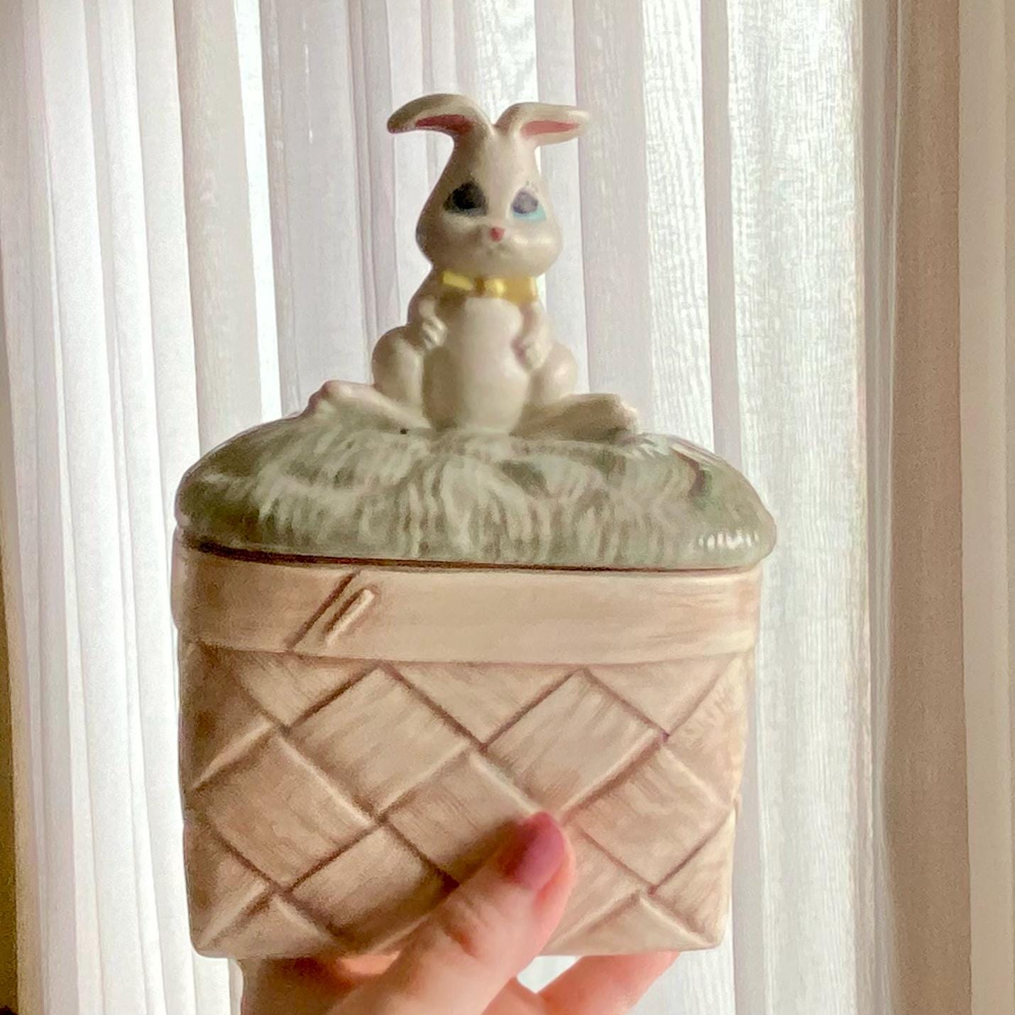 Vintage Hand Painted Bunny Rabbit on a Basket Box with Lid