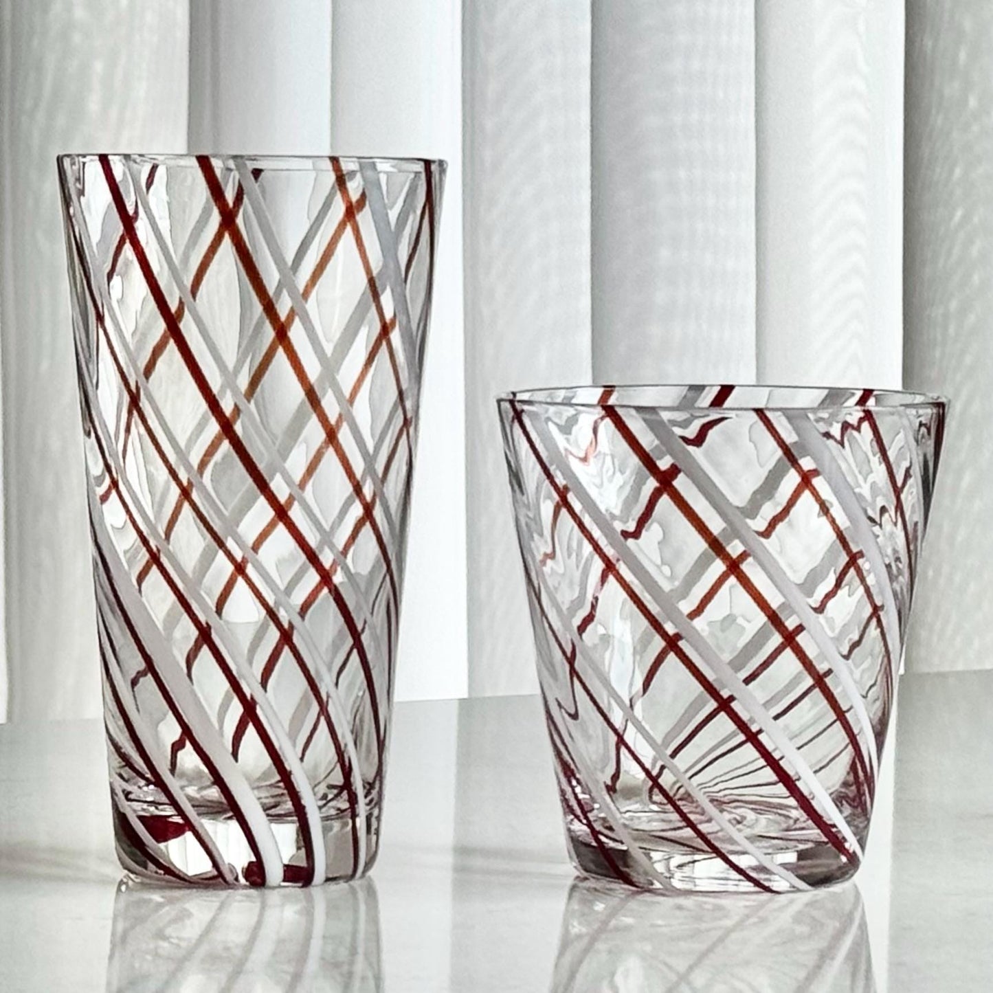 Vintage Red and White Swirl Glasses - Set of 6