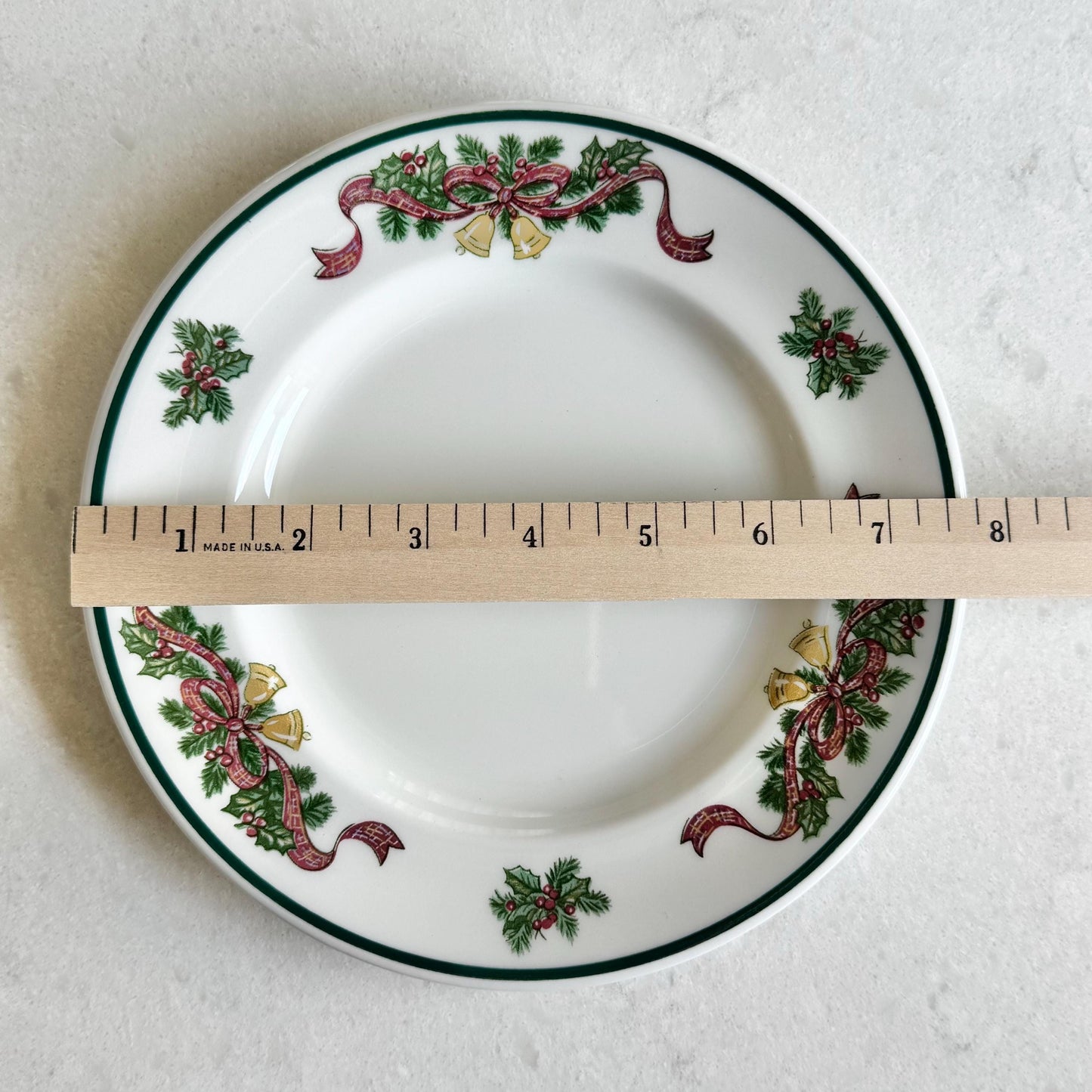 Vintage Johnson Brothers Victorian Christmas Dishes (circa 1992 - 2002) - Service for Eight (32 pieces total)