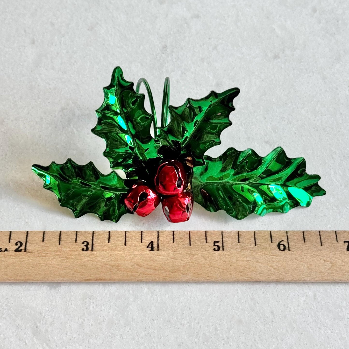 Vintage Holly Bell Berry Napkin Rings - Set of 8