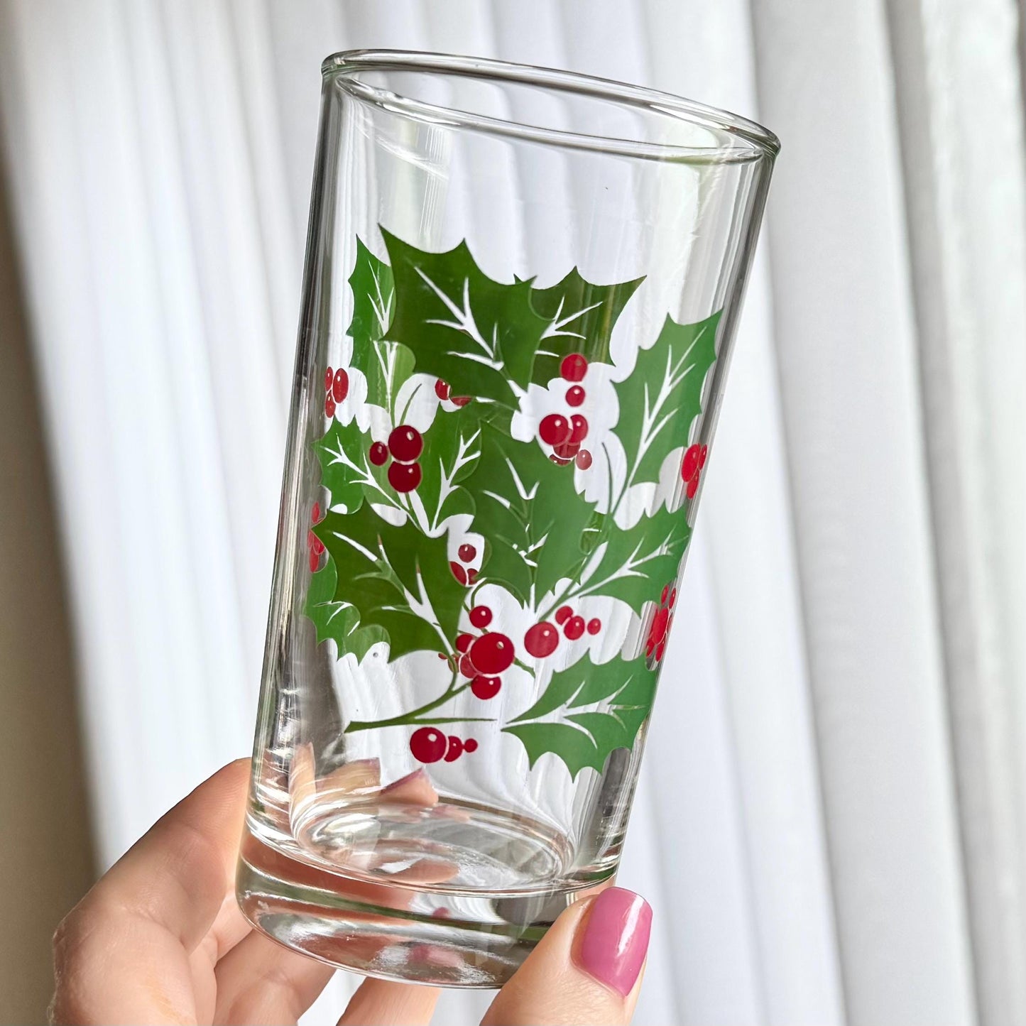Vintage Indiana Glass 10 Ounce Holly Tumblers Glasses - Set of 4