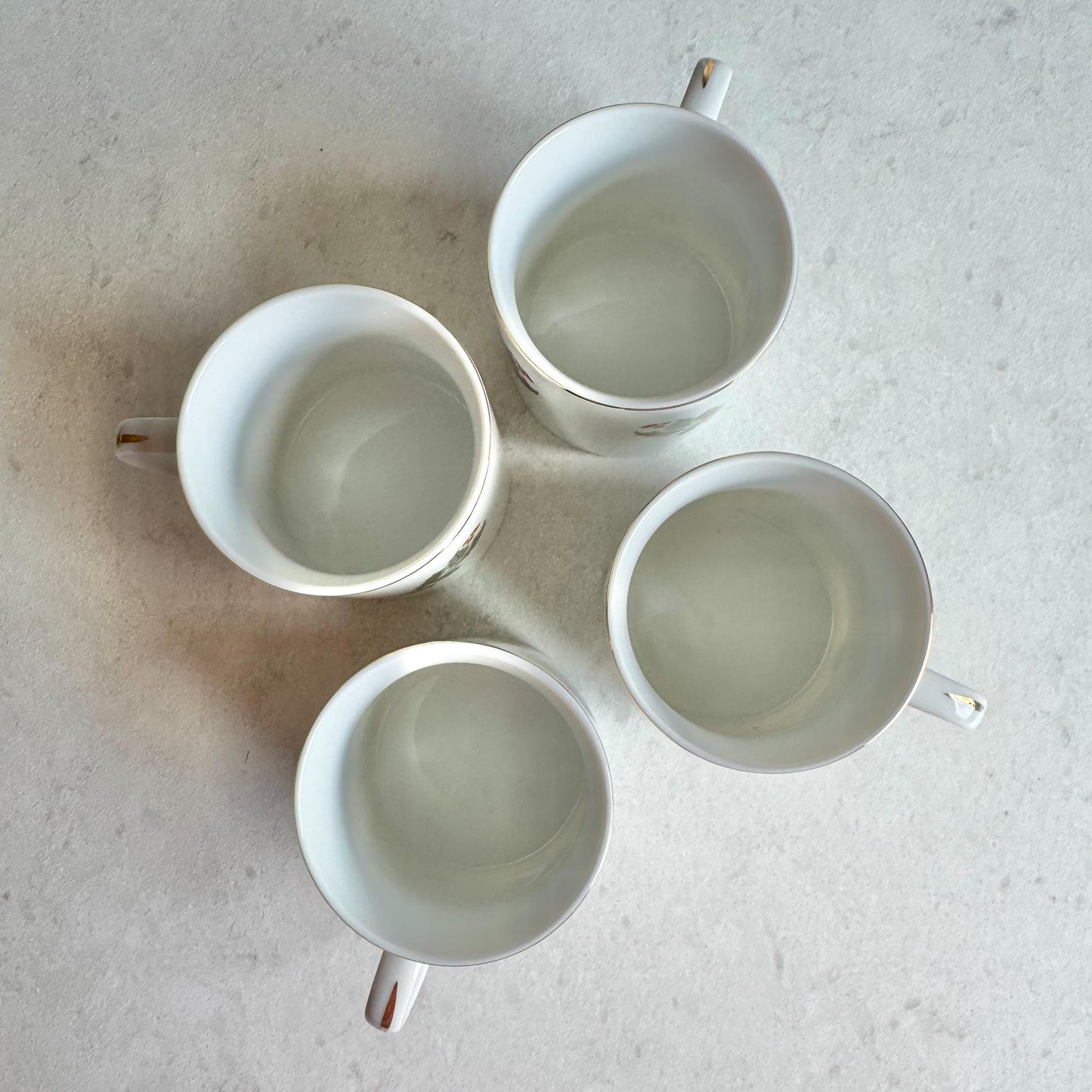Vintage Kashima Christmas Holly Mugs - Set of 4