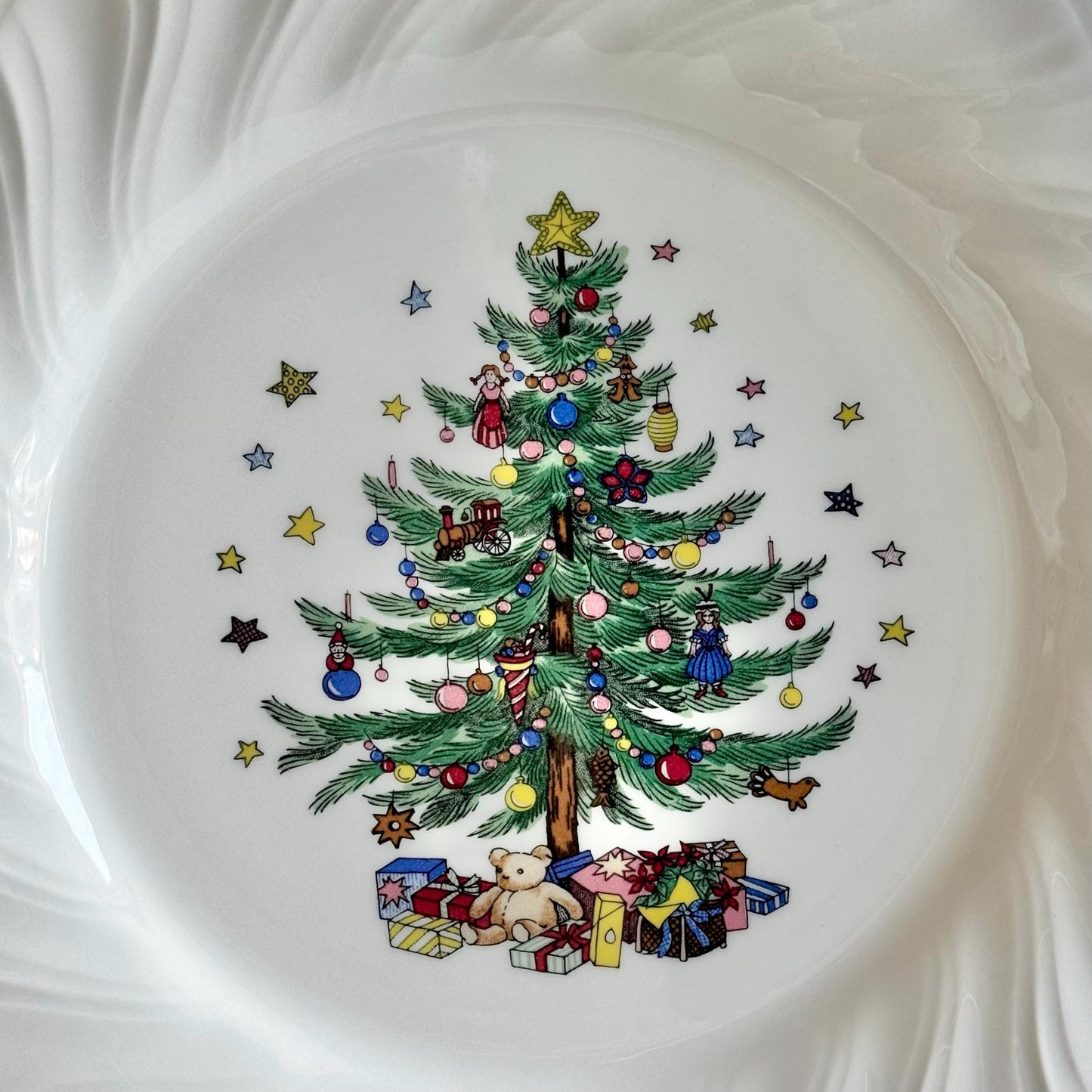 Vintage Nikko Happy Holidays Dinner Plates - Set of 12