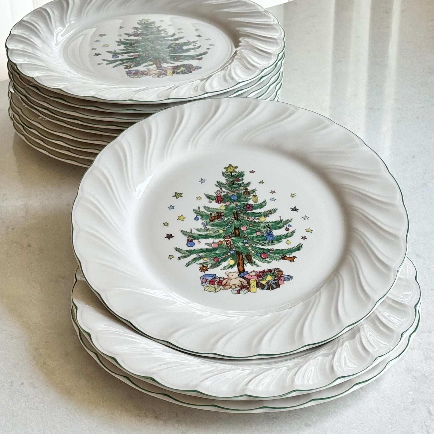 Vintage Nikko Happy Holidays Dinner Plates - Set of 12