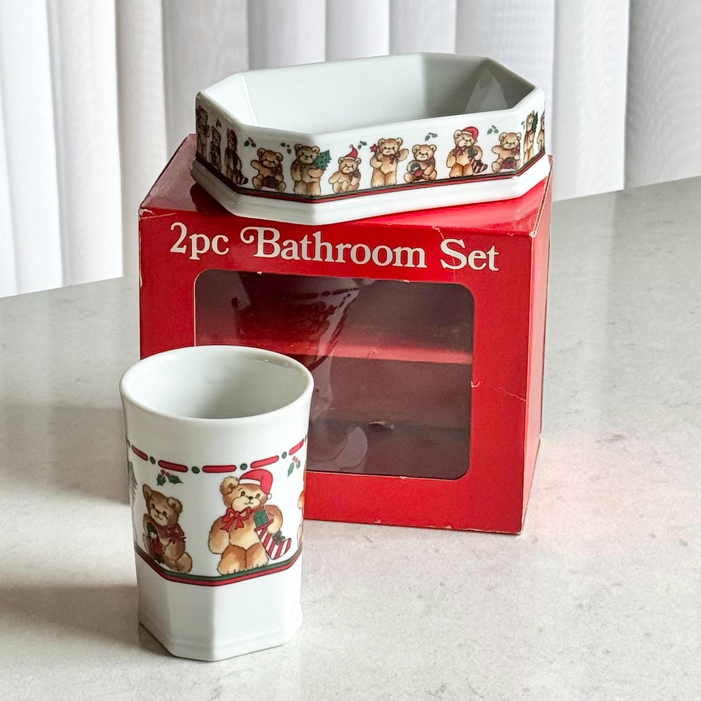 Vintage Teddy Bear 2 Piece Bathroom Set - Cup and Soap Dish
