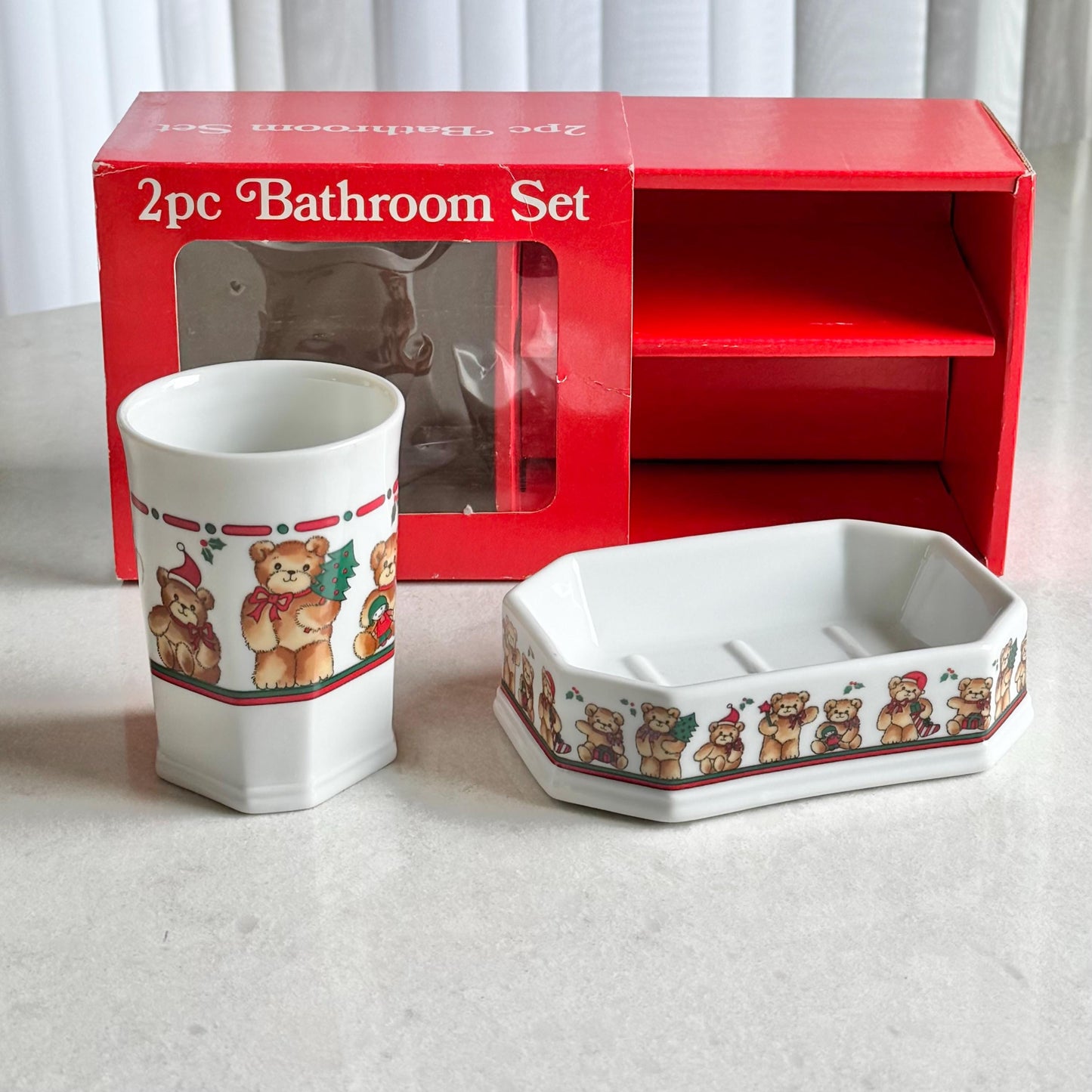Vintage Teddy Bear 2 Piece Bathroom Set - Cup and Soap Dish