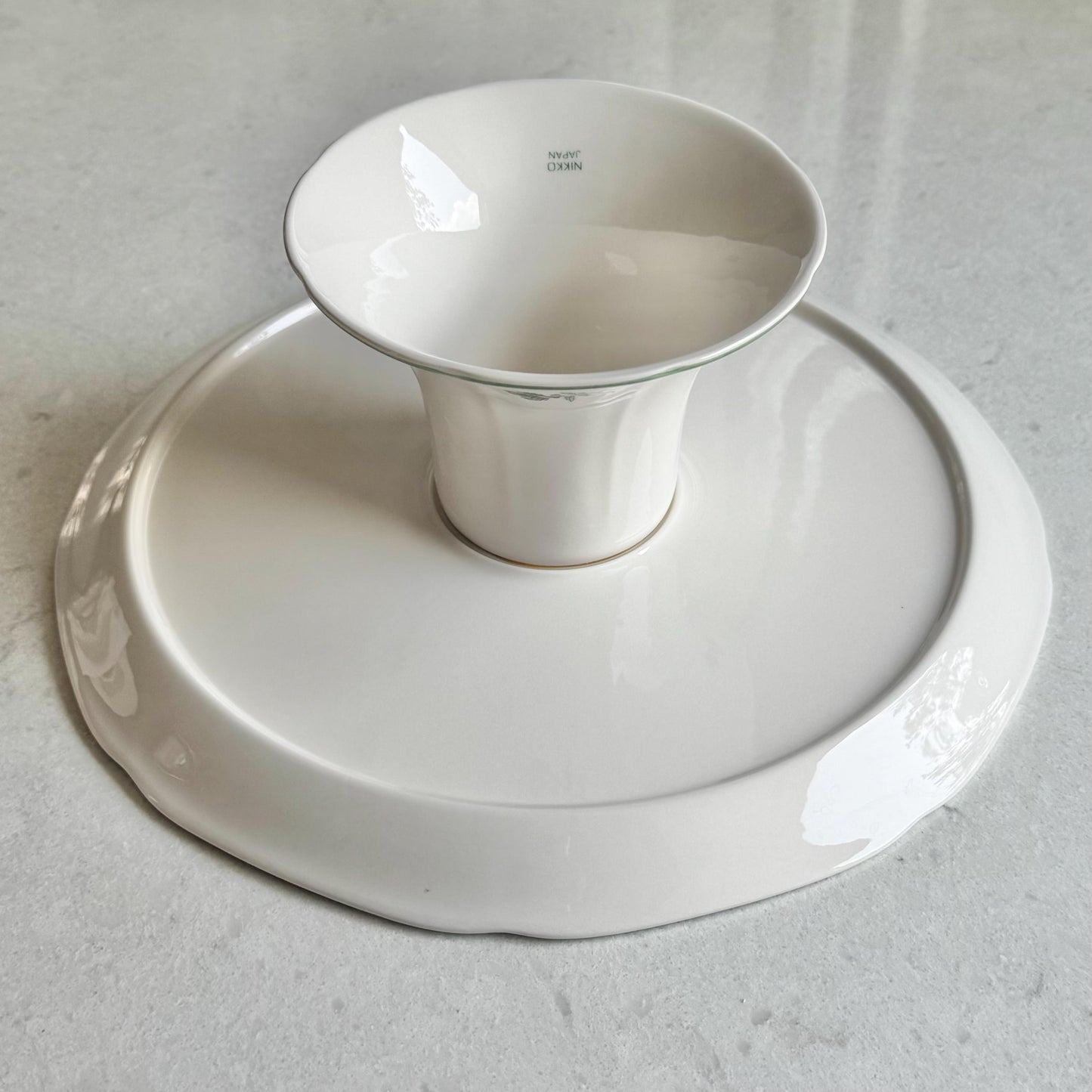 Vintage Nikko Happy Holidays Cake Stand
