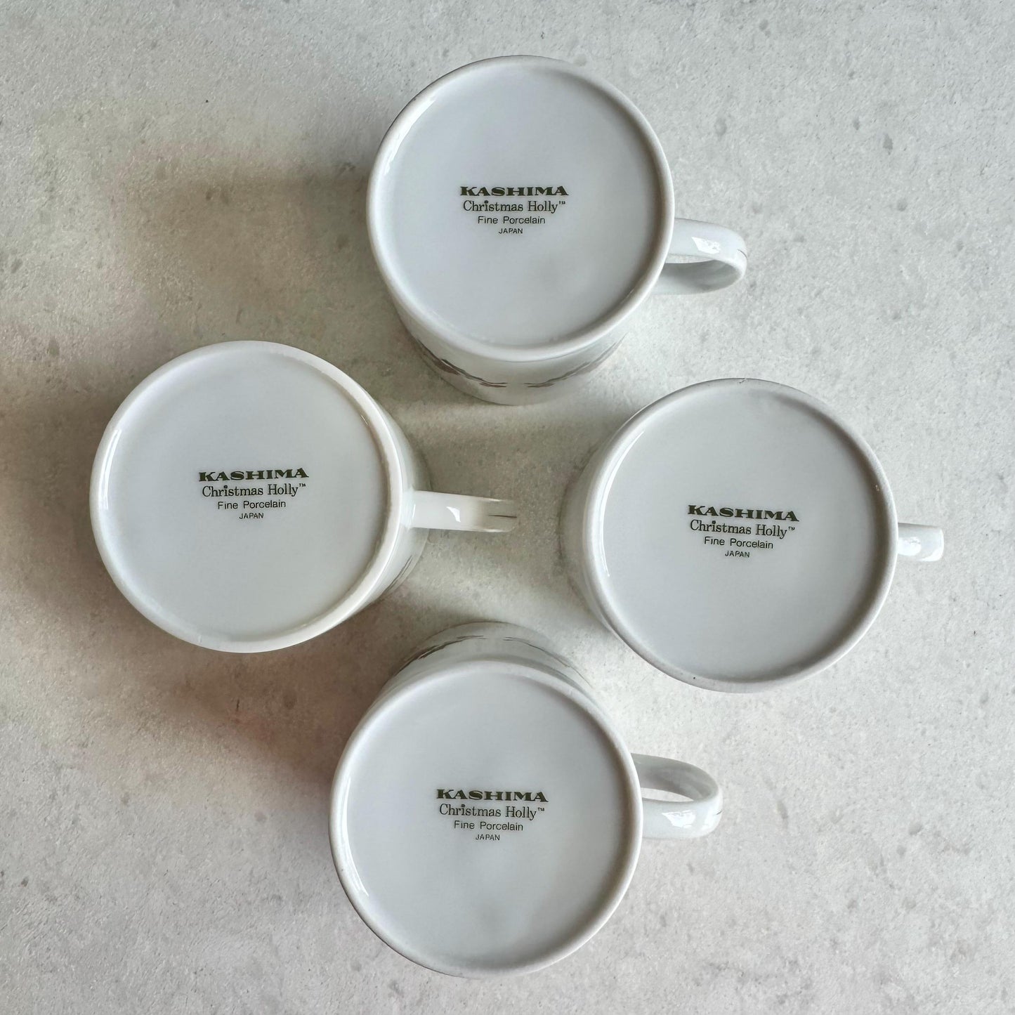 Vintage Kashima Christmas Holly Mugs - Set of 4