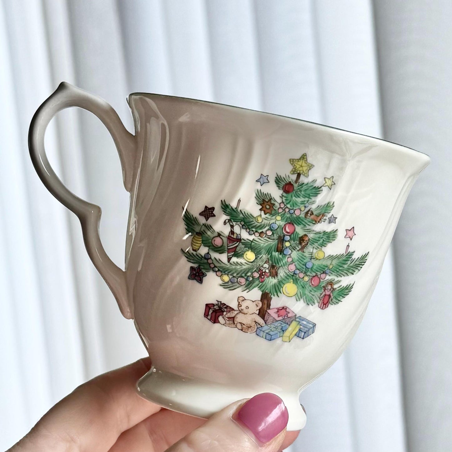 Vintage Nikko Happy Holidays Cups and Saucers - 10 sets, 20 pieces total