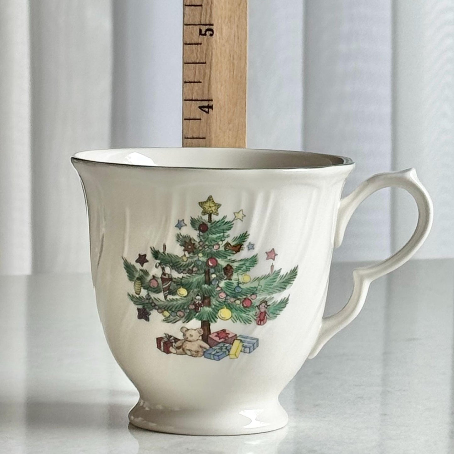 Vintage Nikko Happy Holidays Cups and Saucers - 10 sets, 20 pieces total