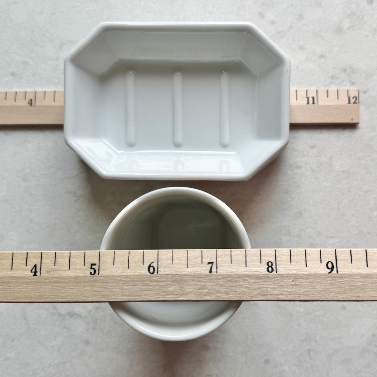 Vintage Teddy Bear 2 Piece Bathroom Set - Cup and Soap Dish