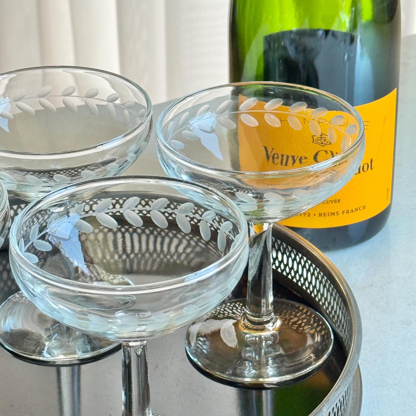 Vintage Laurel Leaf Etched Champagne Coupes / Cocktail Glasses - Set of 6