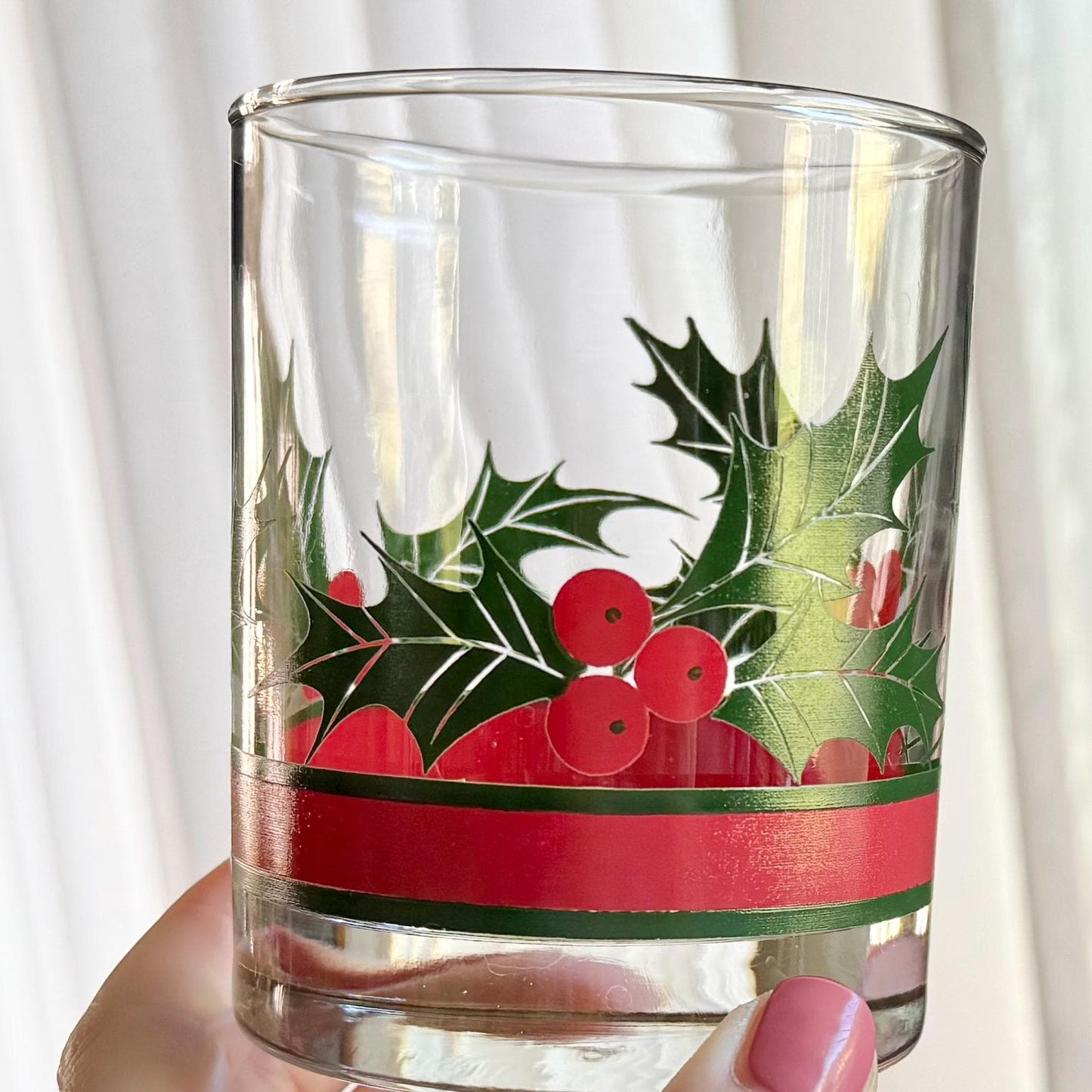 Vintage Libbey Holly and Berries Glasses - Set of 7
