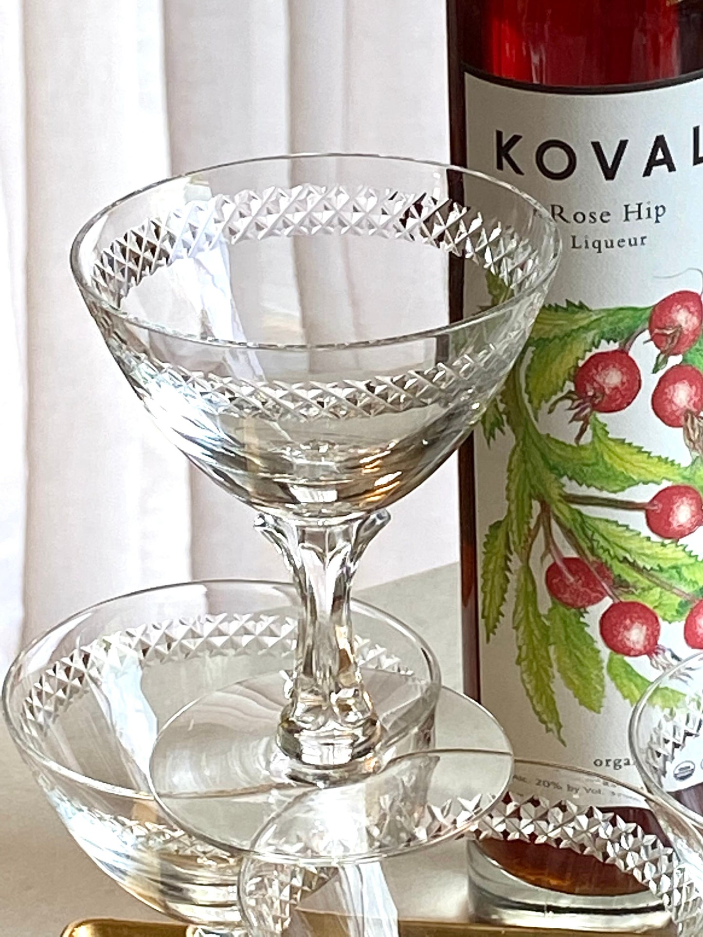 Vintage Fostoria Bracelet Cut Glasses (circa 1953 - 1971) - Set of 4 (Set #44A)