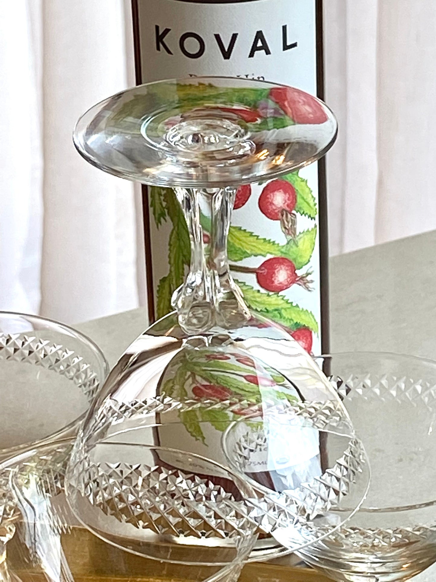 Vintage Fostoria Bracelet Cut Glasses (circa 1953 - 1971) - Set of 4 (Set #44A)