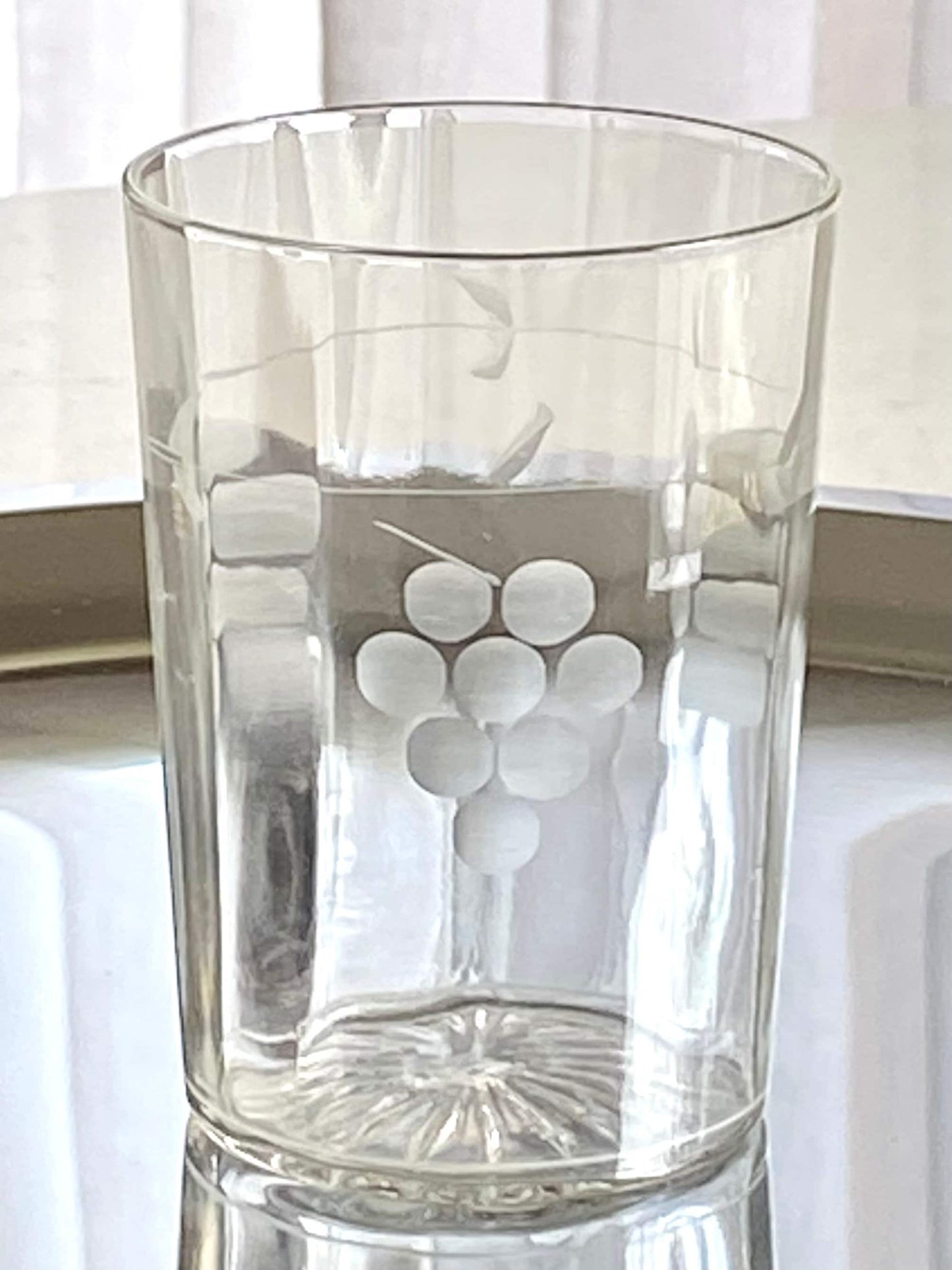 Vintage Etched Glasses - Set of 4 (Set #822T)
