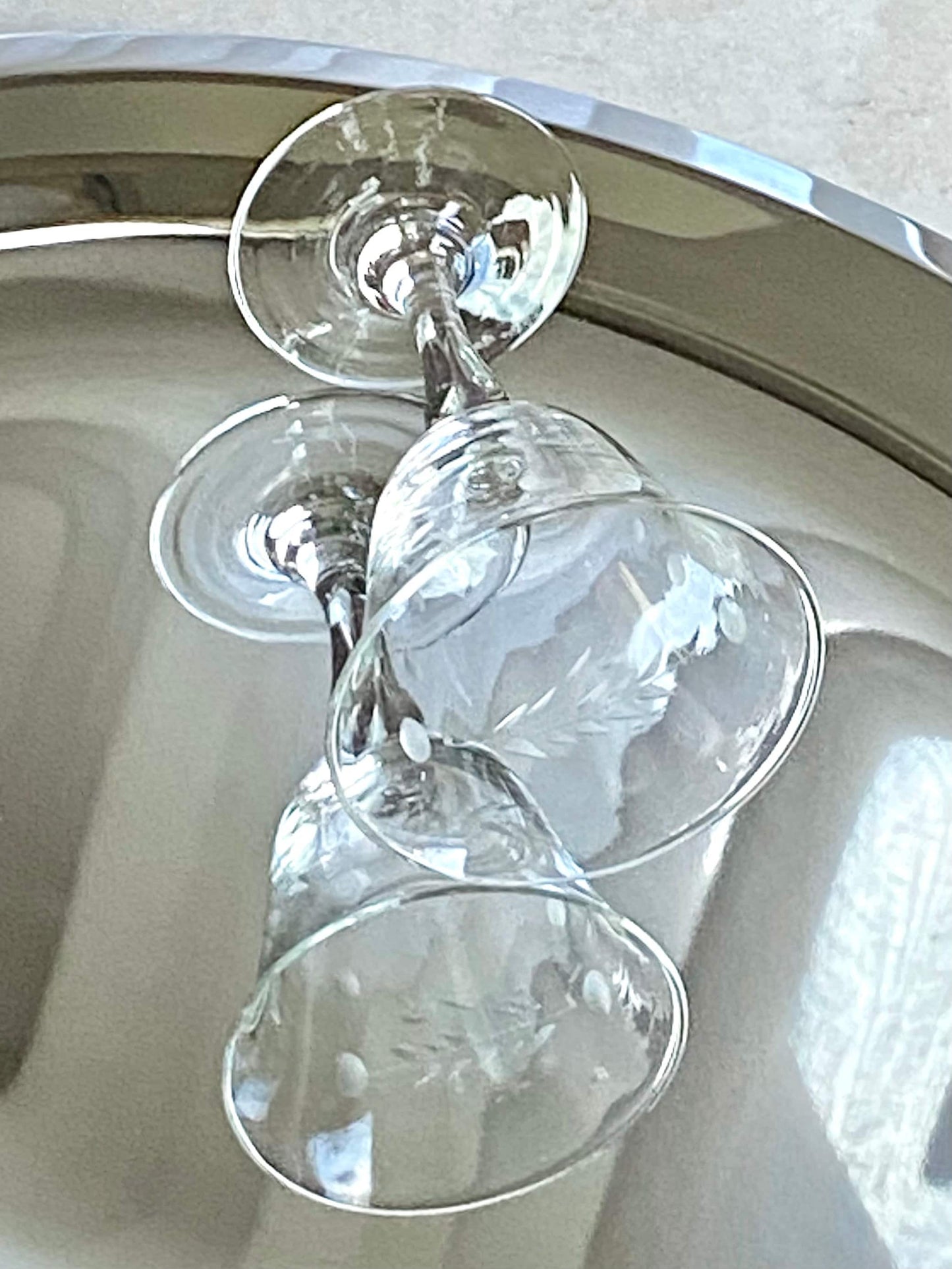 Vintage Pioneer Willow Moon Vintage Etched Glasses - Set of 4