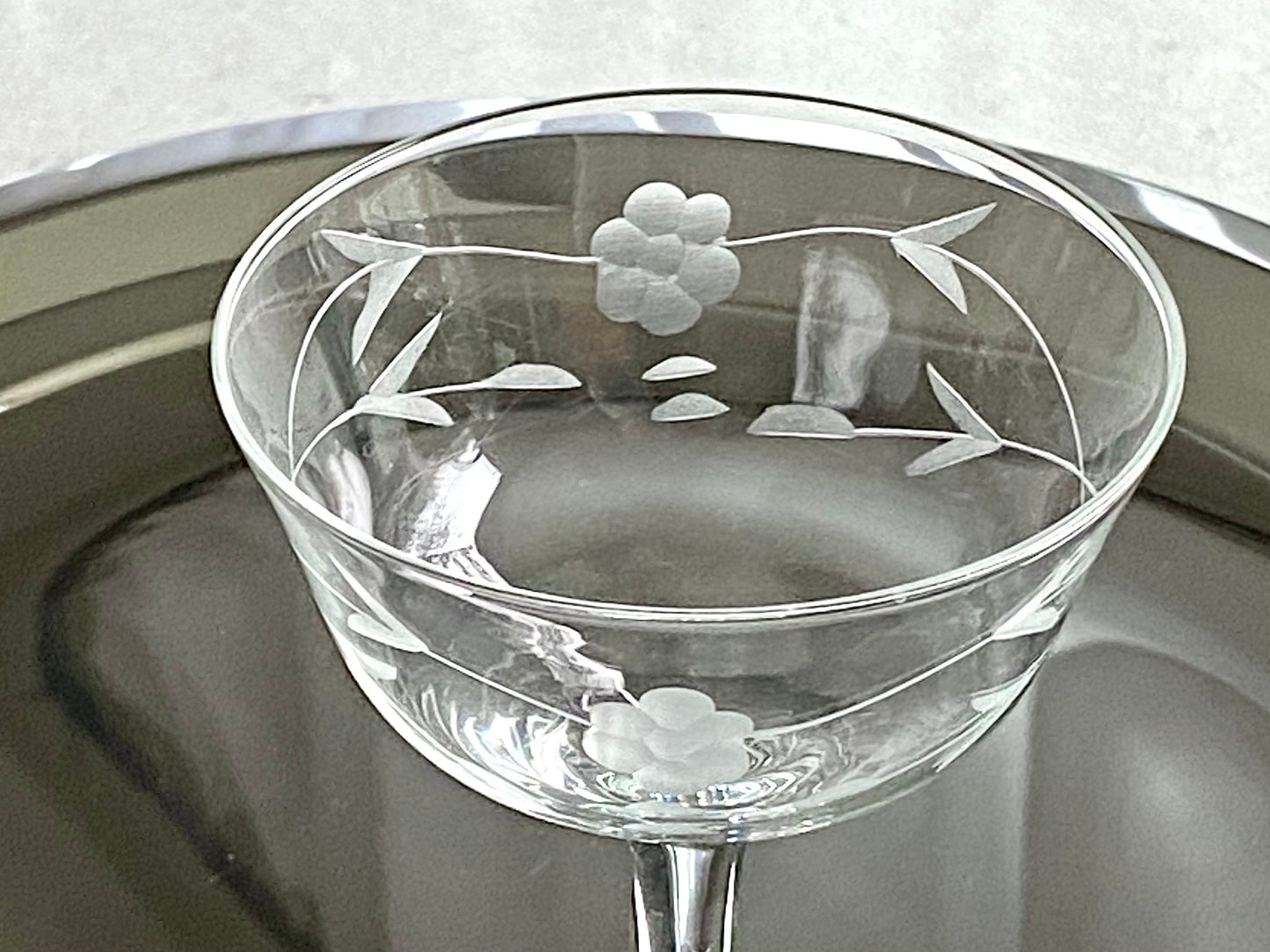Mixed Set of Four (4) Vintage Glasses (Set #922B)