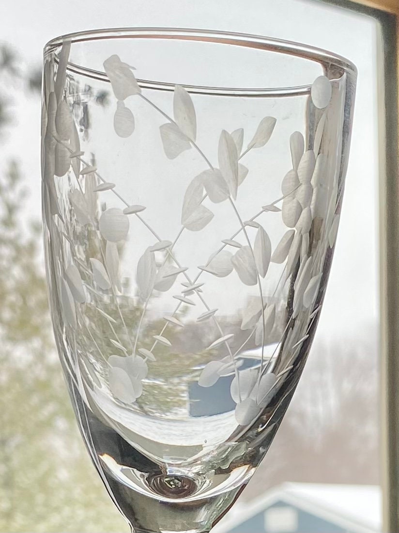 Vintage Etched Ball Stemmed Glasses - Set of 6 (Set #123B)
