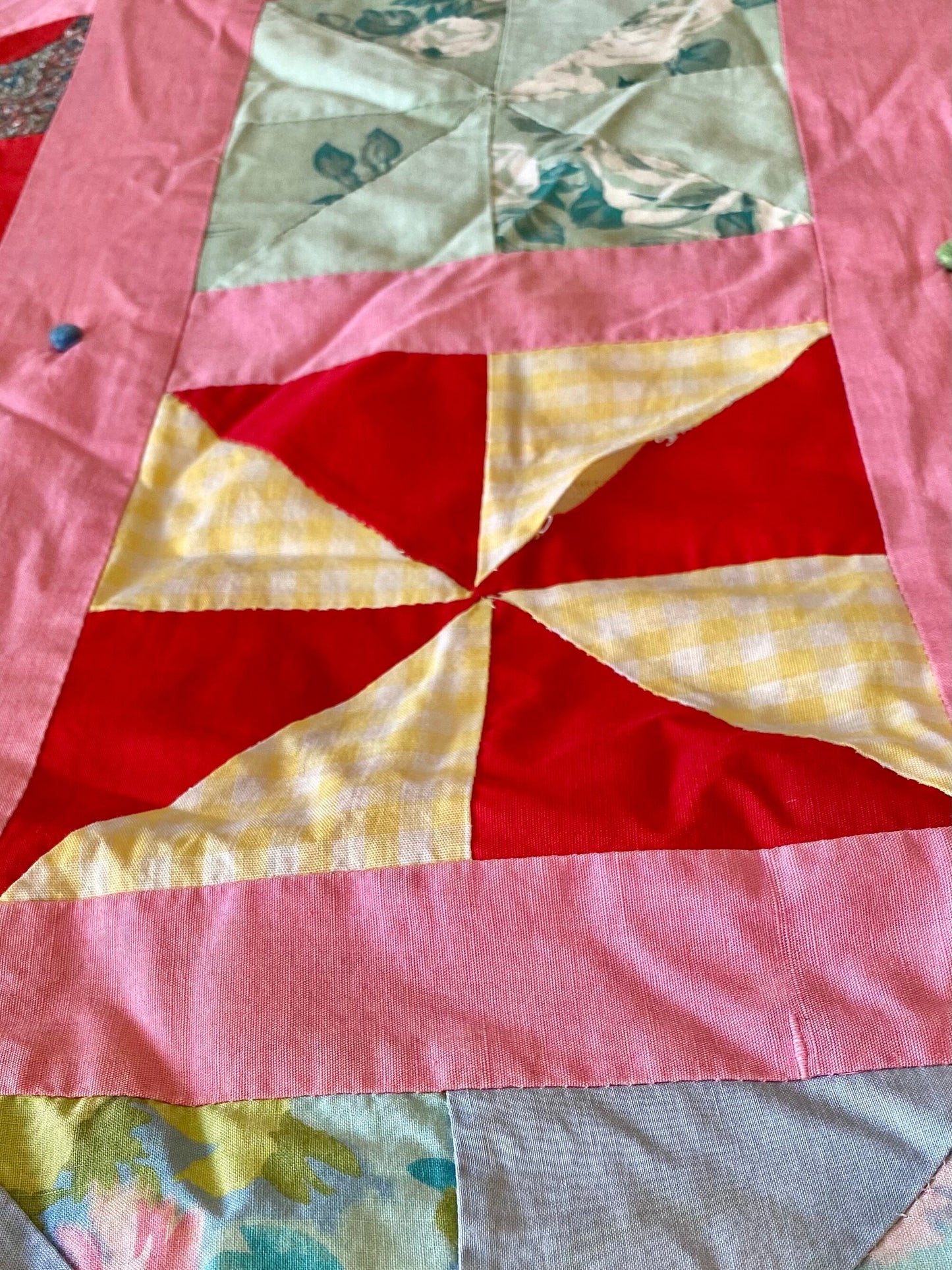 Vintage Pinwheel Quilt - Approx. 60 in. X 72 in.