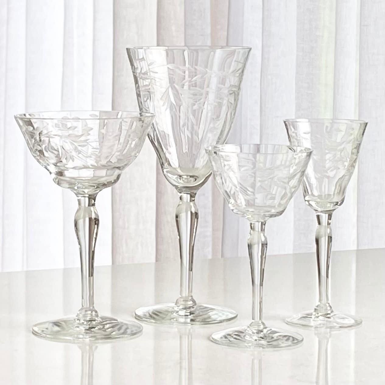 Vintage Etched Optic Panel Glasses - Set of 8 (Set #852D)