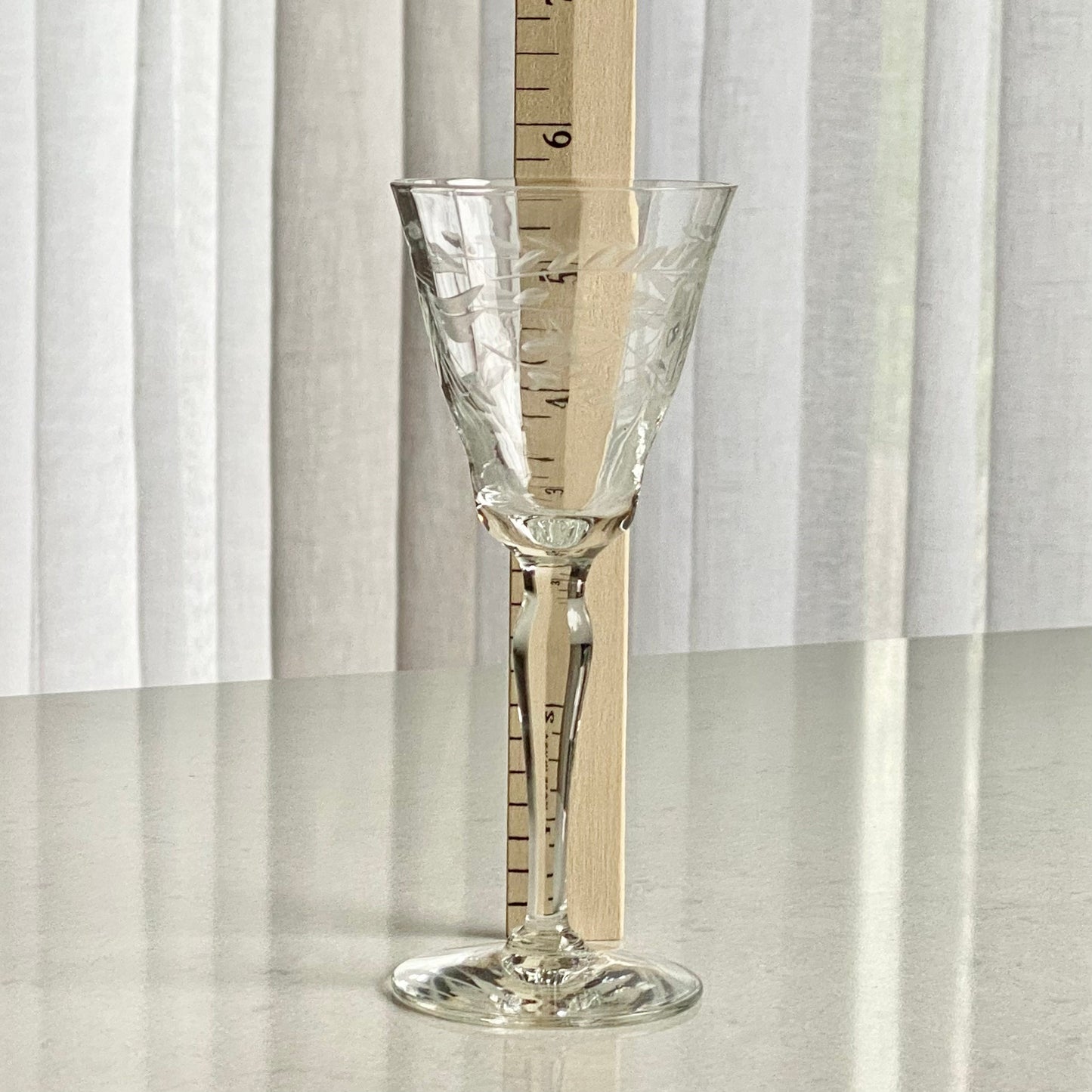 Vintage Etched Optic Panel Glasses - Set of 8 (Set #852D)