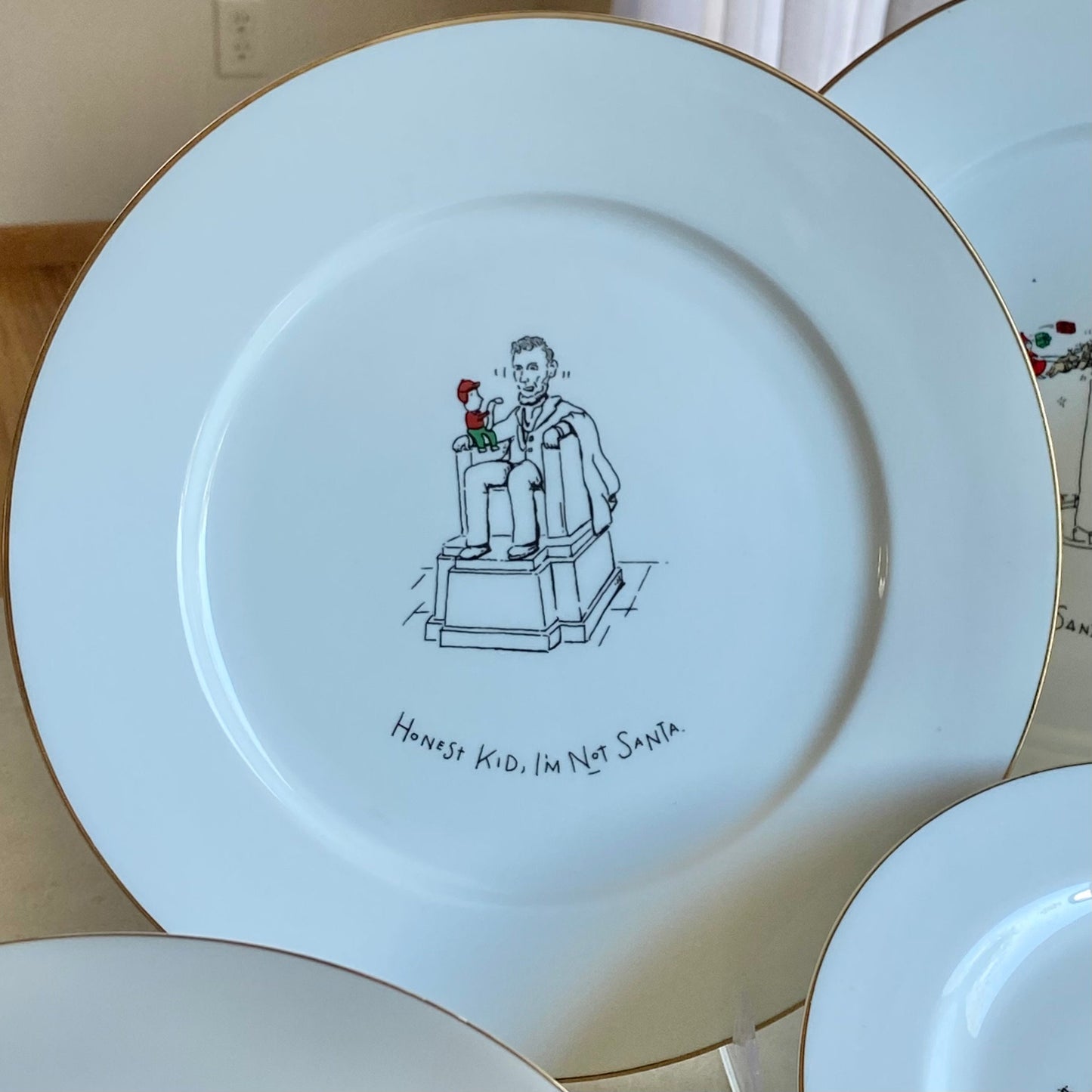 Vintage Dayton Hudson Merry Masterpieces Plates - Dinner and Salad Plates - International and American Collections