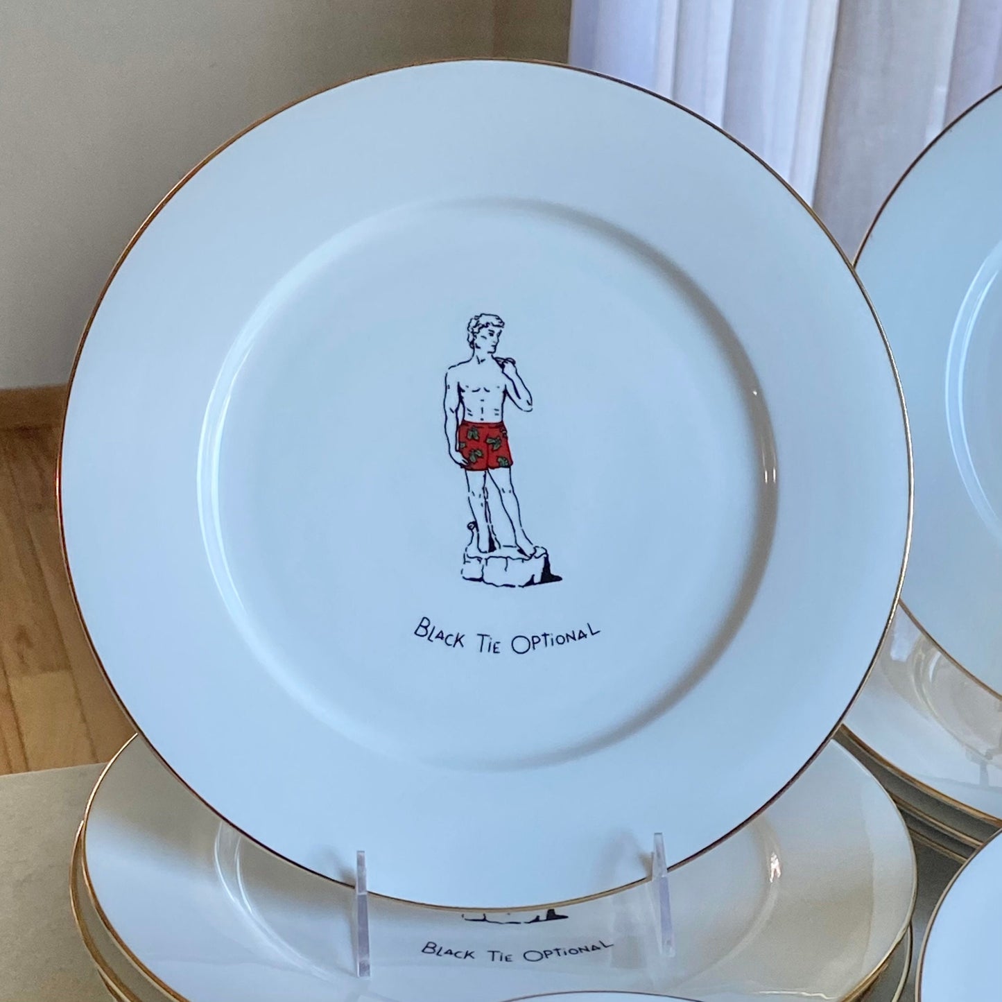 Vintage Dayton Hudson Merry Masterpieces Plates - Dinner and Salad Plates - International and American Collections