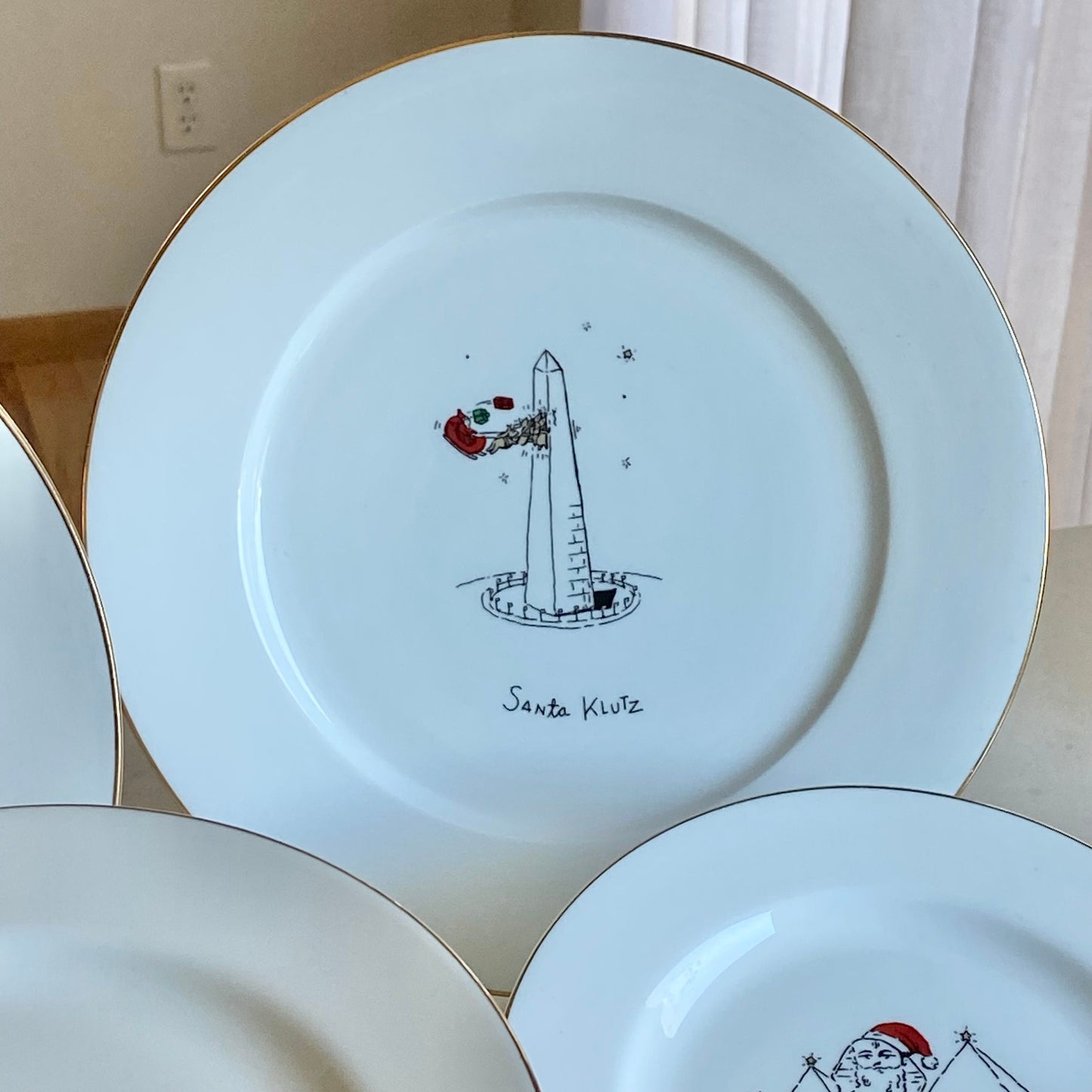 Vintage Dayton Hudson Merry Masterpieces Plates - Dinner and Salad Plates - International and American Collections