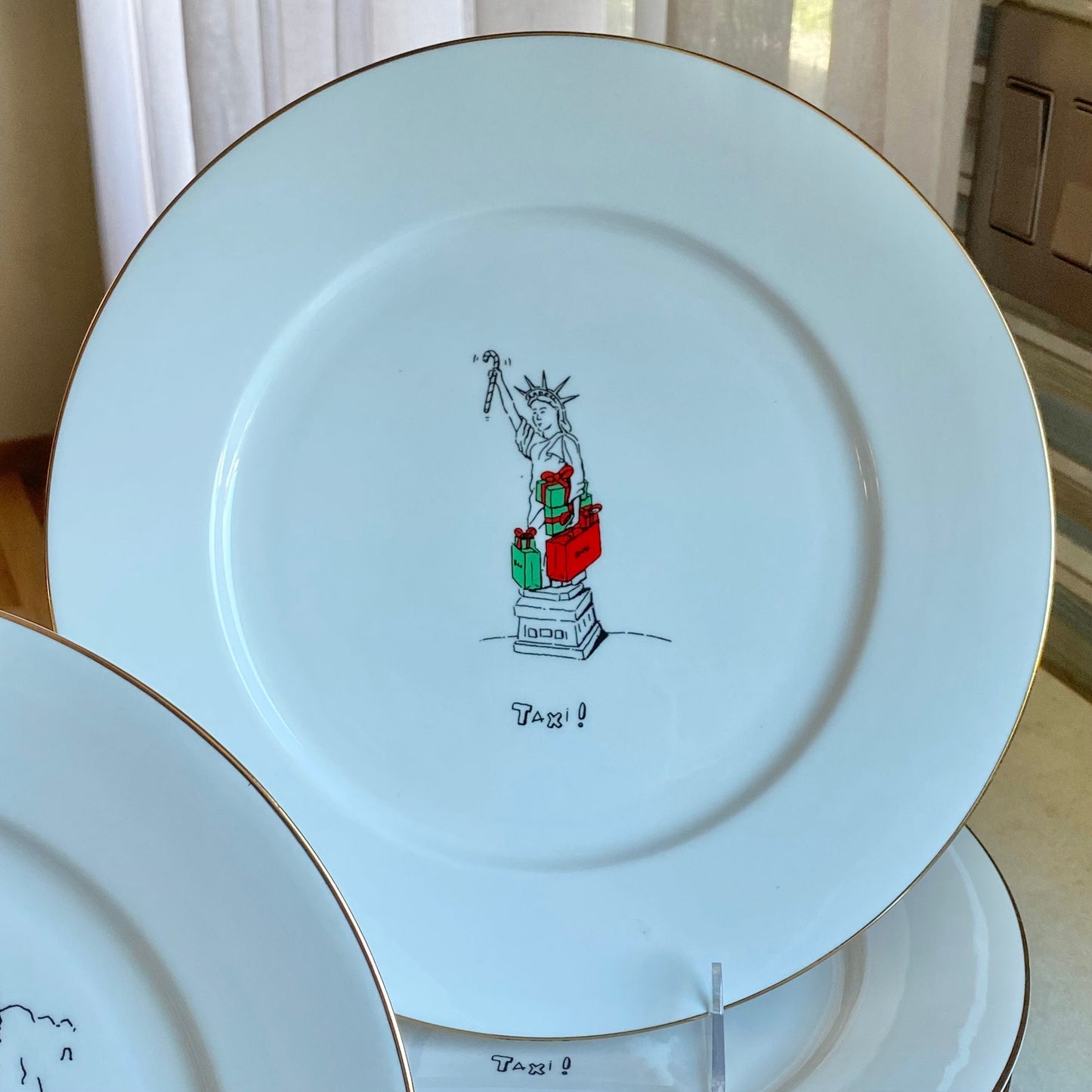 Vintage Dayton Hudson Merry Masterpieces Plates - Dinner and Salad Plates - International and American Collections