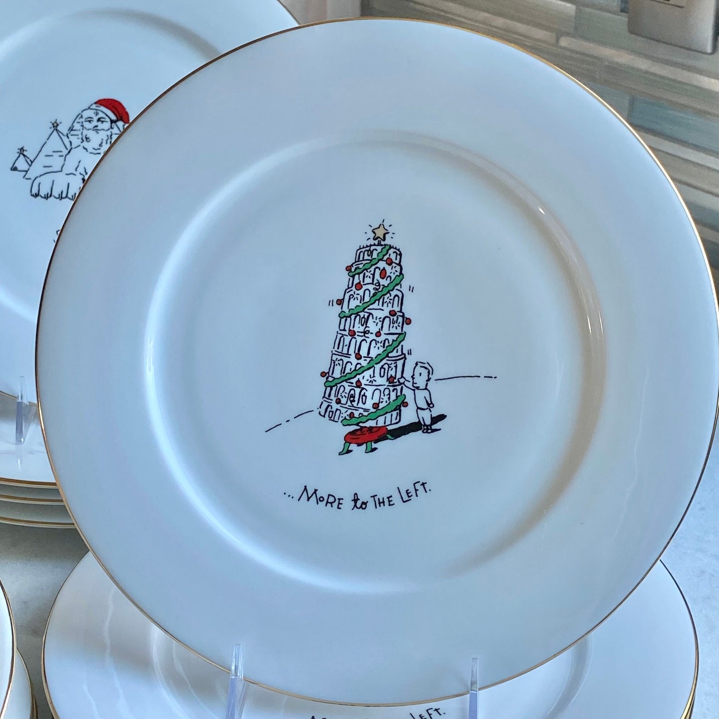 Vintage Dayton Hudson Merry Masterpieces Plates - Dinner and Salad Plates - International and American Collections