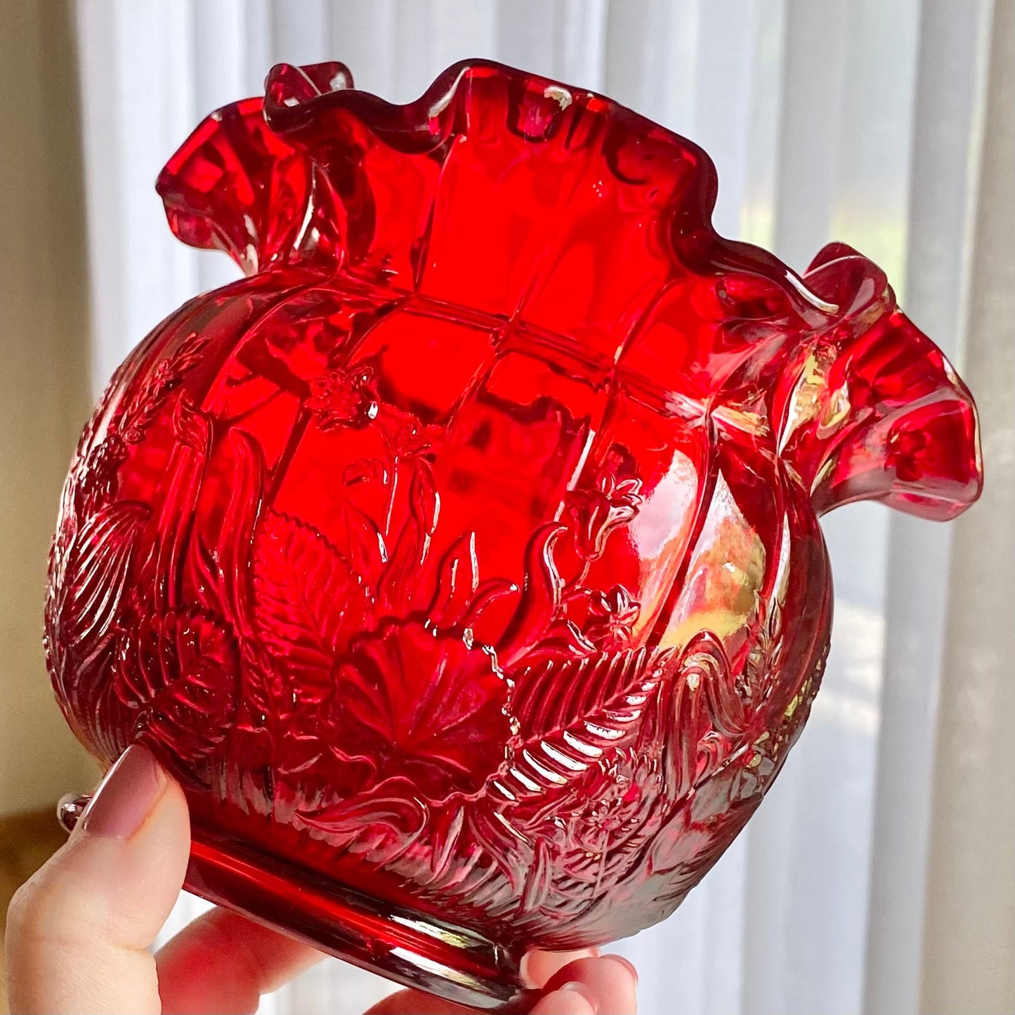 Vintage Fenton Olde Virginia Ruby Red Scalloped Vase