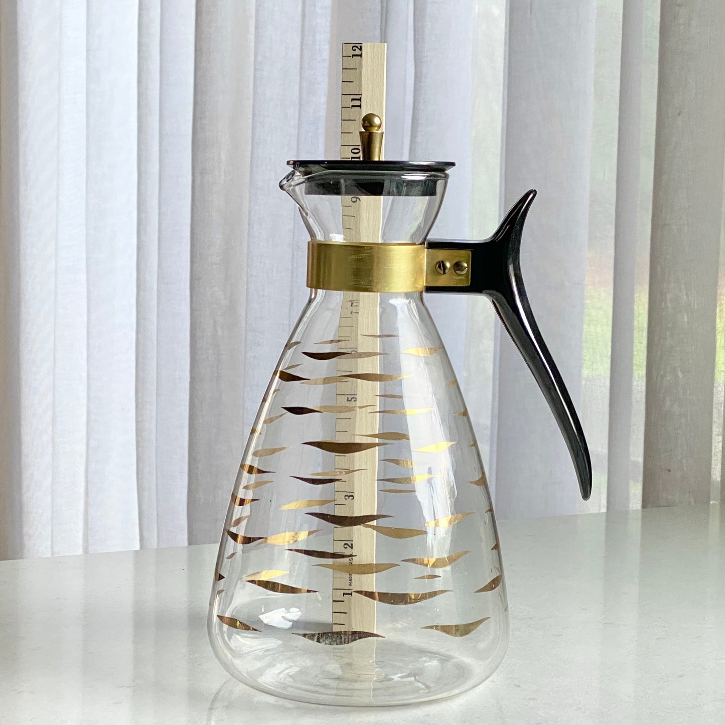 Vintage Pyrex Gold Wave 10 Cup Carafe with Lid and Stand