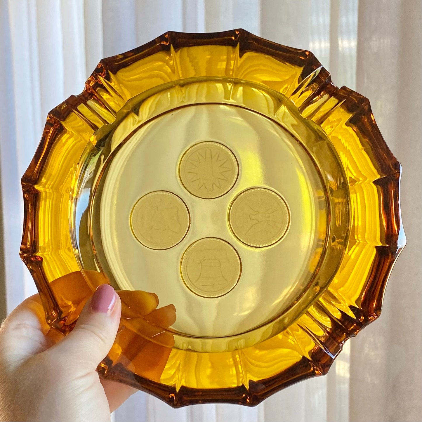 Vintage Fostoria Coin Glass Amber Large Ashtray (circa 1958 - 1982)