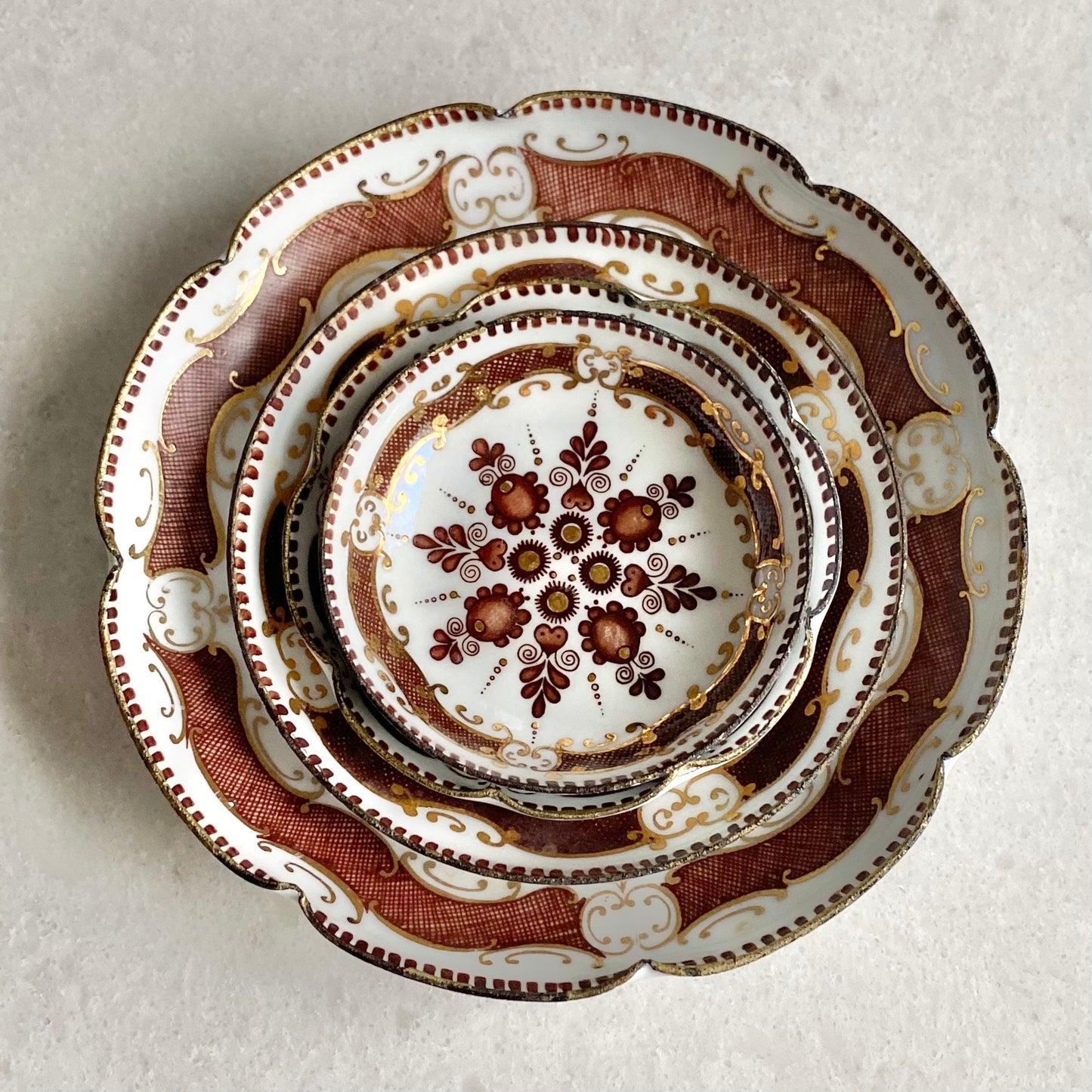Vintage Arta Austrian Nesting Bowls - Set of 4