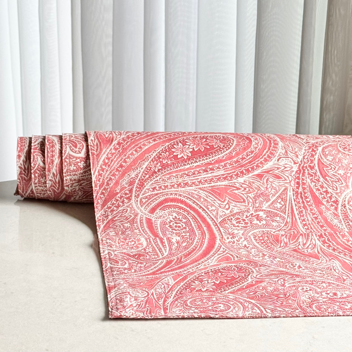 Ralph Lauren Veranda Paisley Red Table Runner