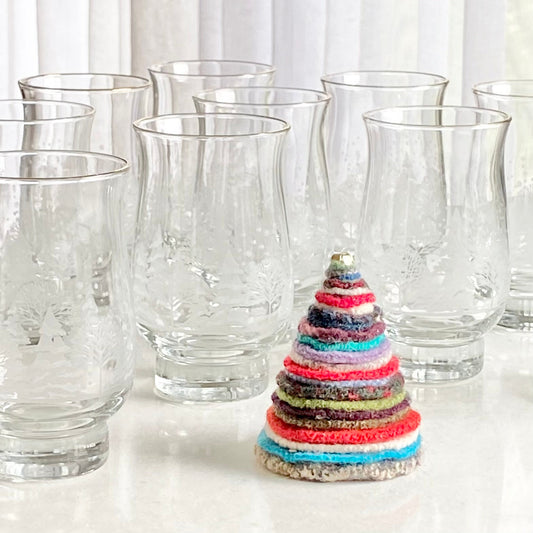 Vintage Lynn's Christmas Pines Glasses Made for Arby's - Set of 10 (#10A)