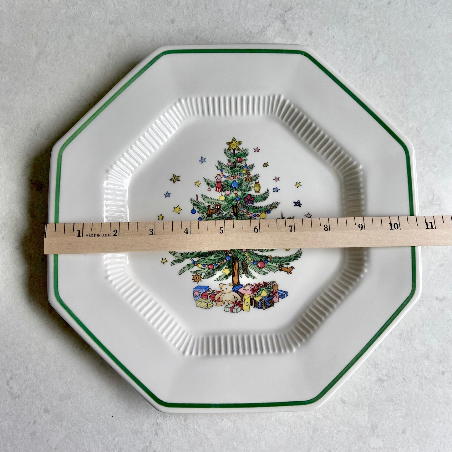 Vintage Nikko Classic Collection Christmas Dinner Plates - Set of 6